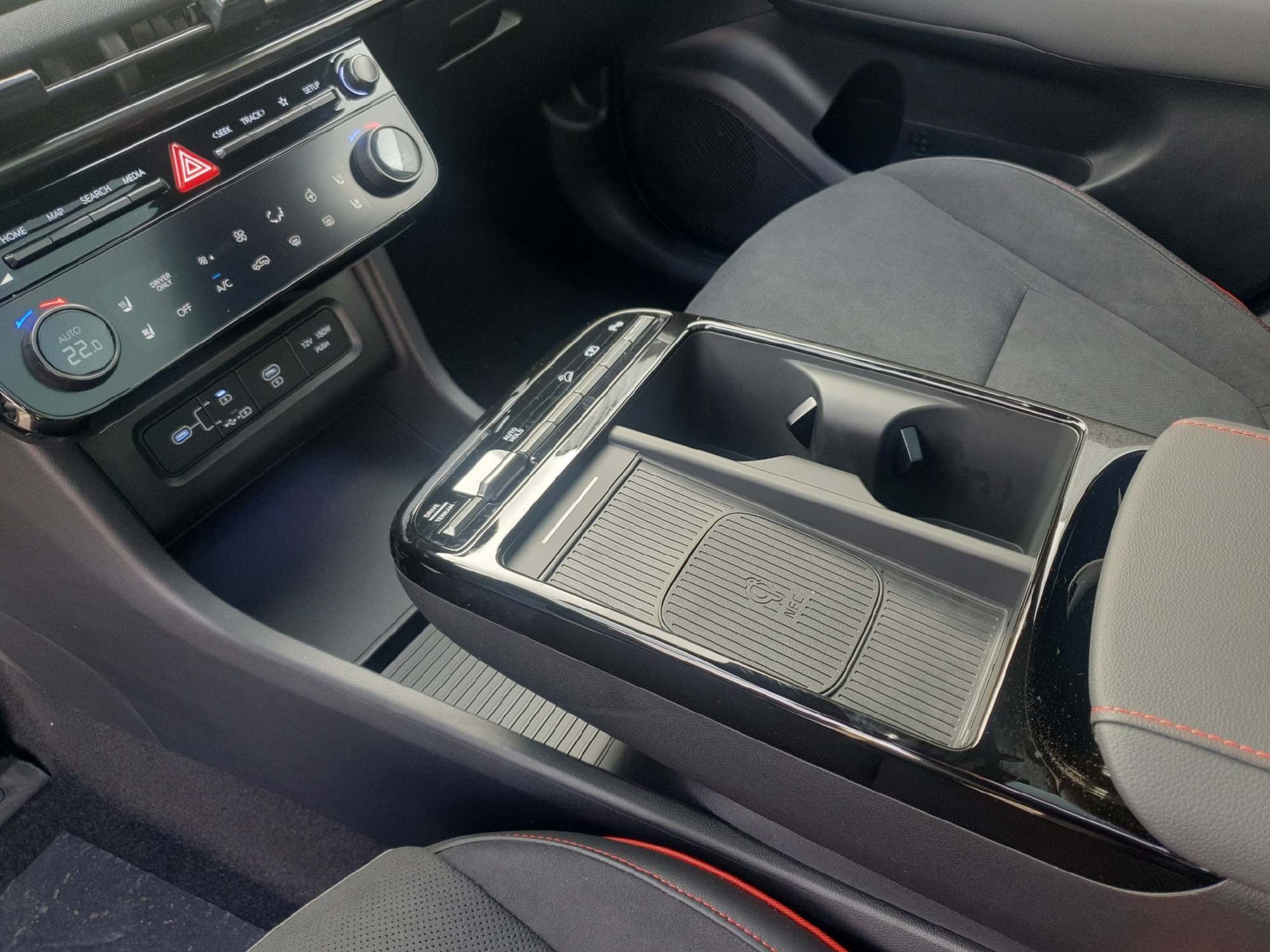 HYUNDAI Tucson 1.6 PHEV N-Line Lux Sunroof 4WD-image-10