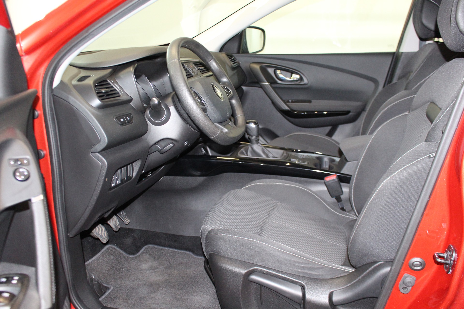 RENAULT Kadjar 1.2 TCe Life-image-6