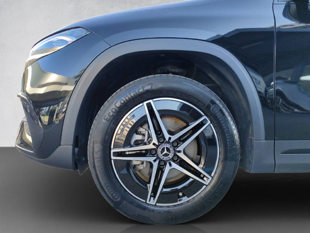 MERCEDES-BENZ EQA 350 AMG Line 4Matic Swiss Star-image-6