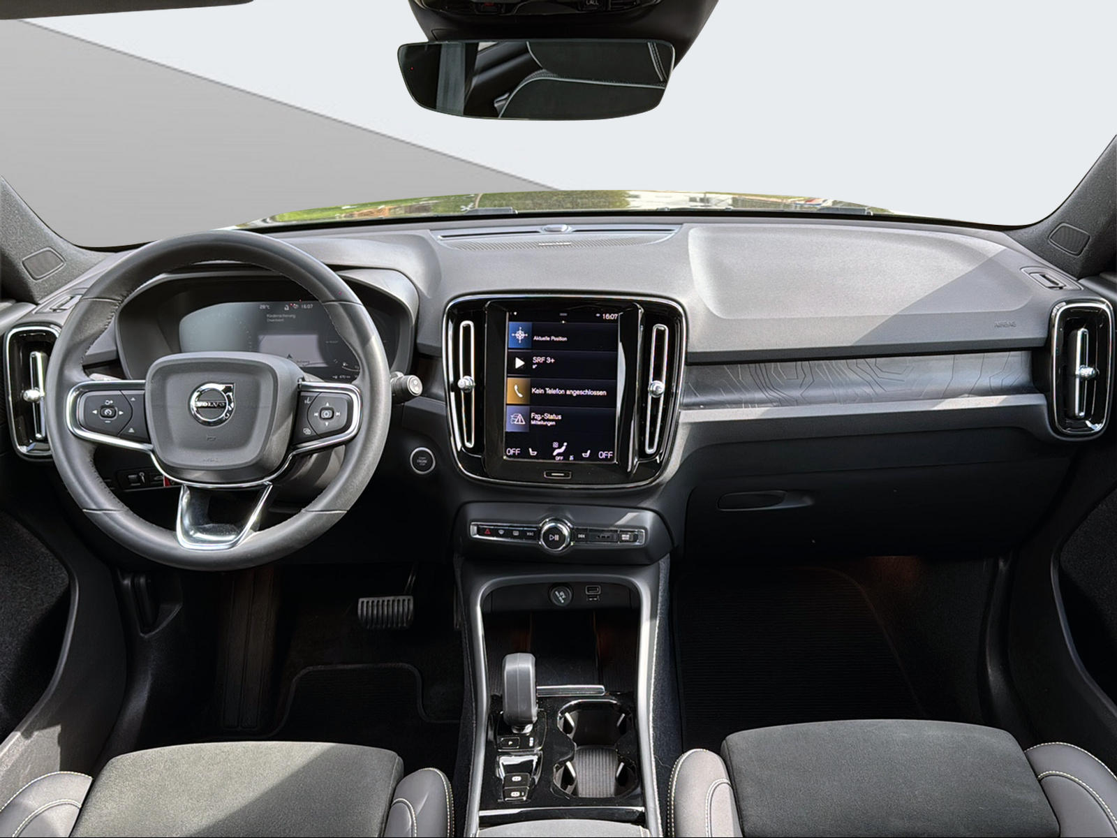 VOLVO XC40 1.5 T5 PiH Ultimate Dark-image-11