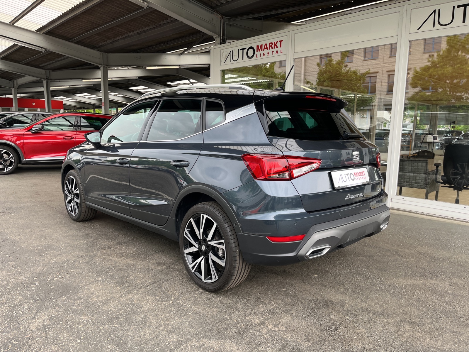 SEAT Arona 1.0 TSI Eco Hola FR DSG-image-2
