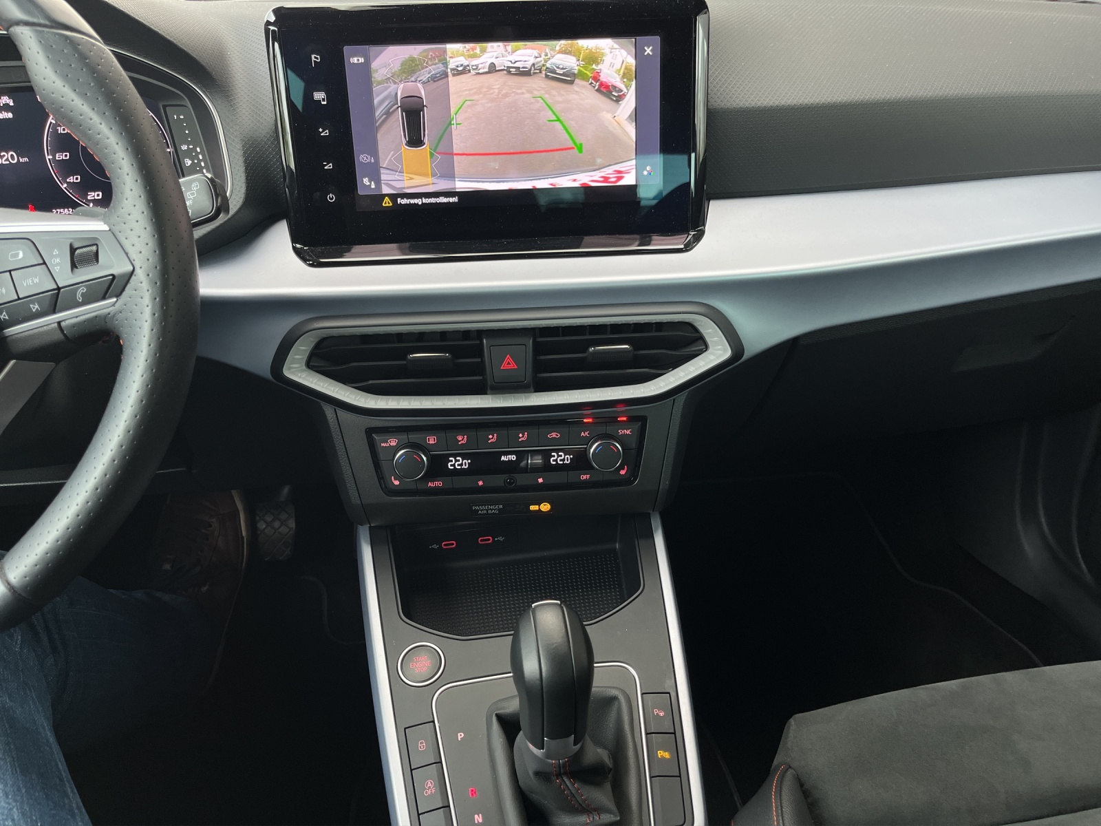 SEAT Arona 1.0 TSI Eco Hola FR DSG-image-10