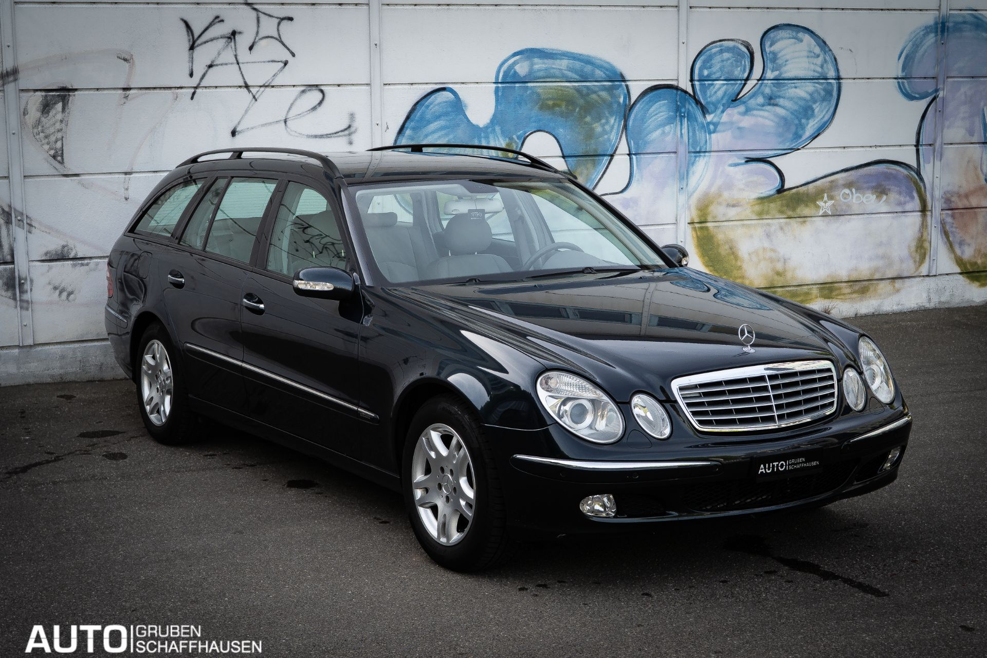 MERCEDES-BENZ E 320 Classic Automatic