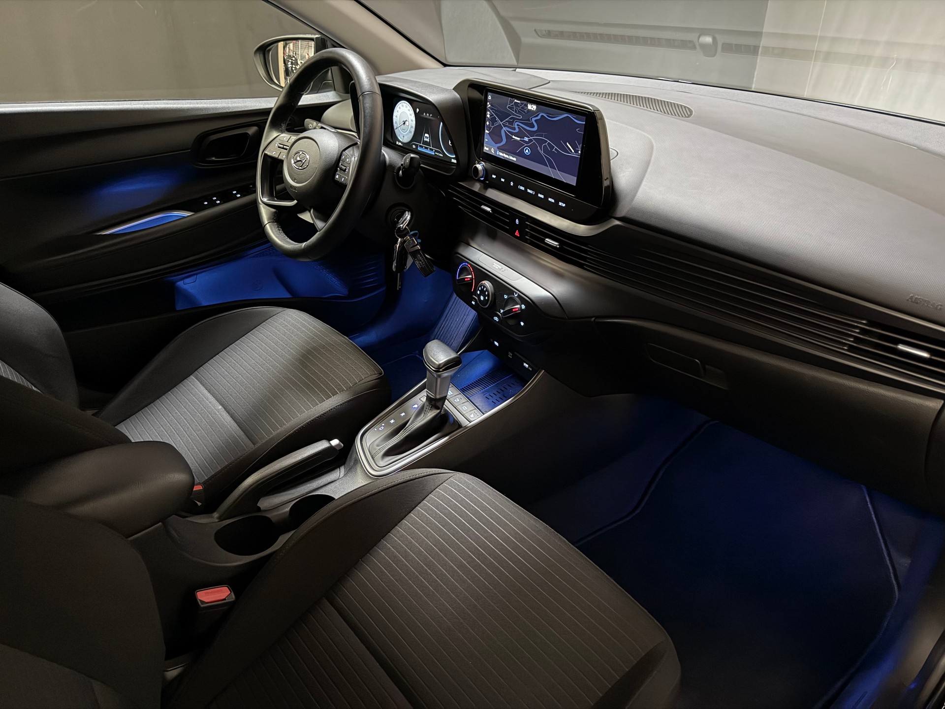 HYUNDAI i20 1.0 T-GDi Amplia DCT-image-16