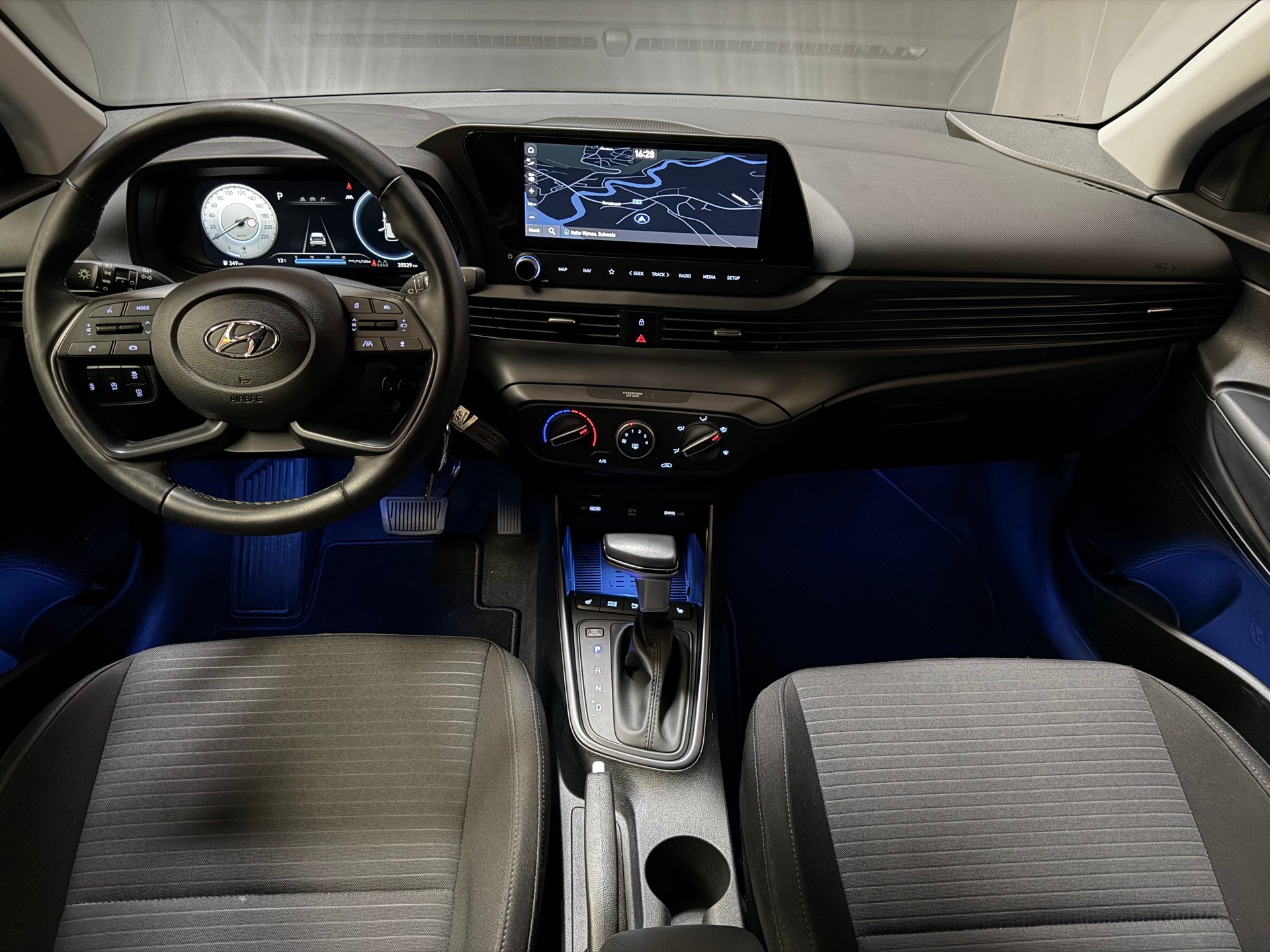 HYUNDAI i20 1.0 T-GDi Amplia DCT-image-13