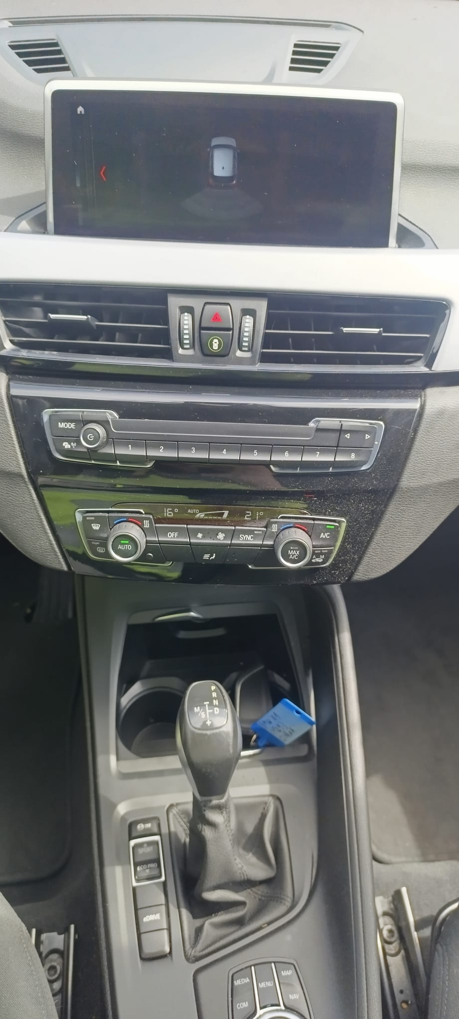 BMW X1 xDrive 25e Steptronic-image-9