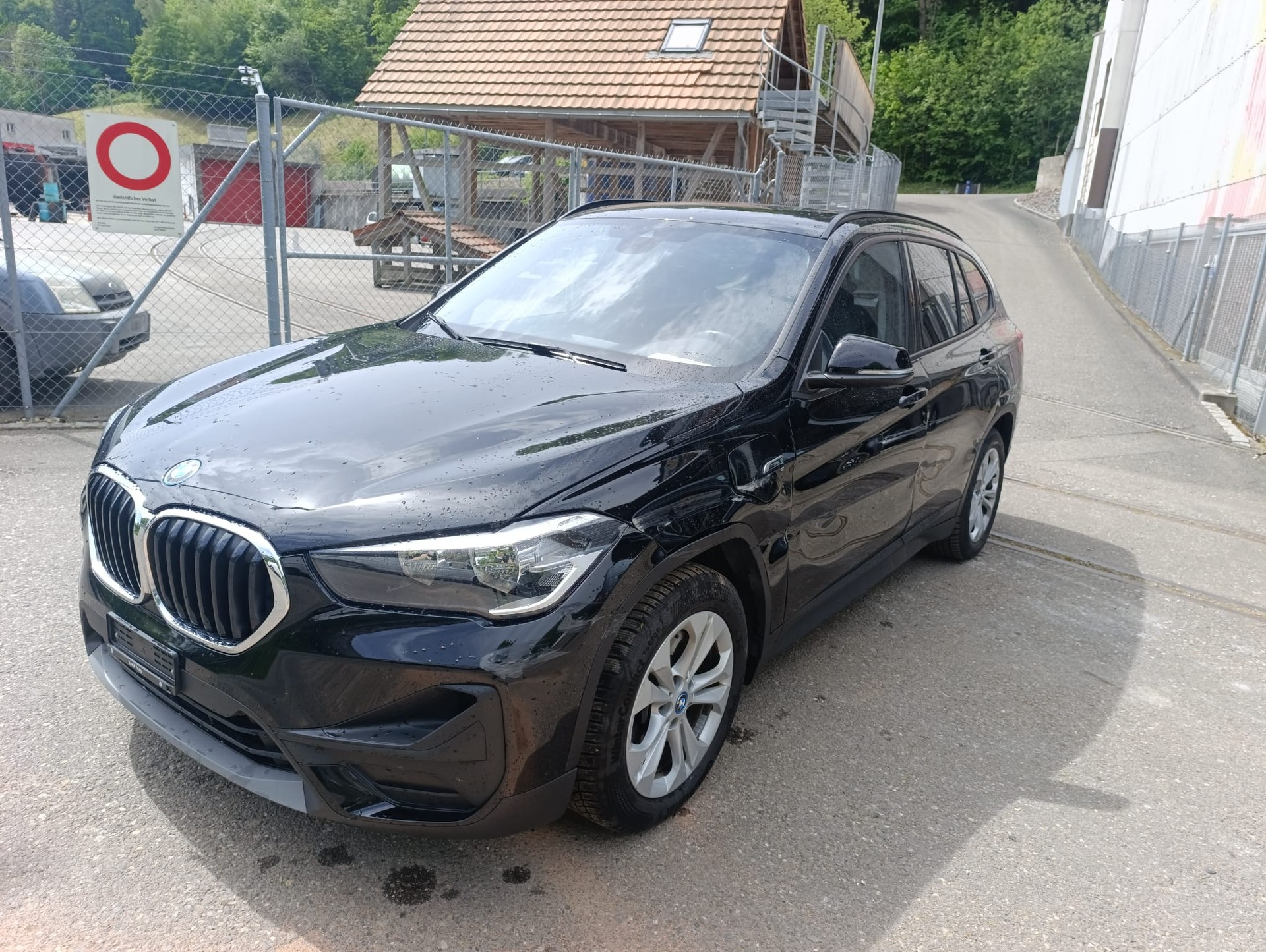 BMW X1 xDrive 25e Steptronic-image-0