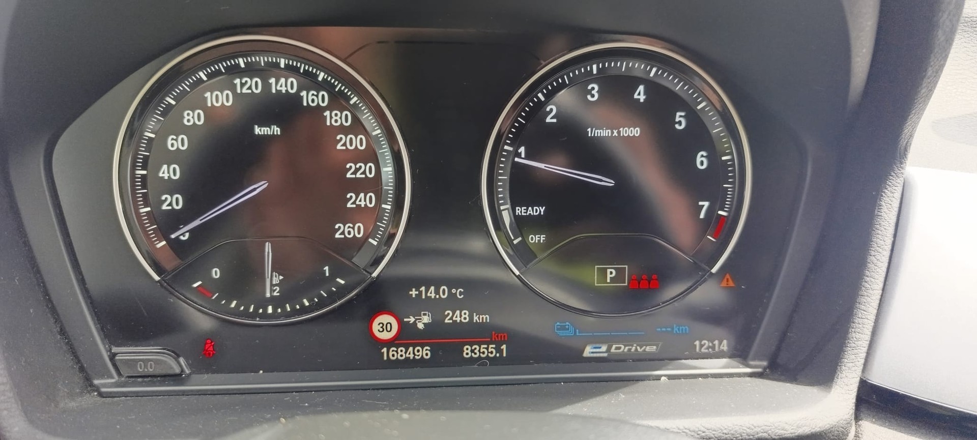 BMW X1 xDrive 25e Steptronic-image-8