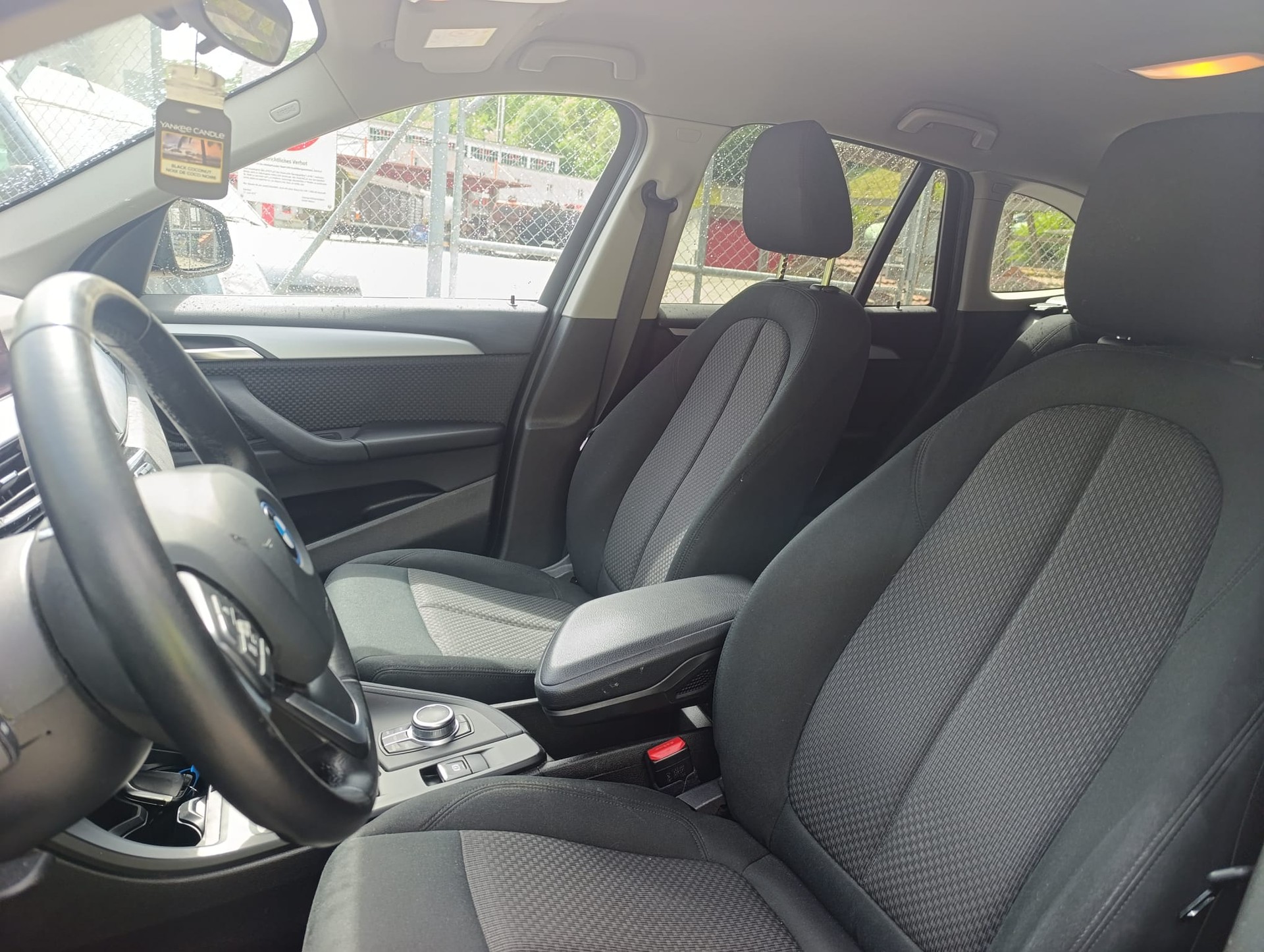 BMW X1 xDrive 25e Steptronic-image-6