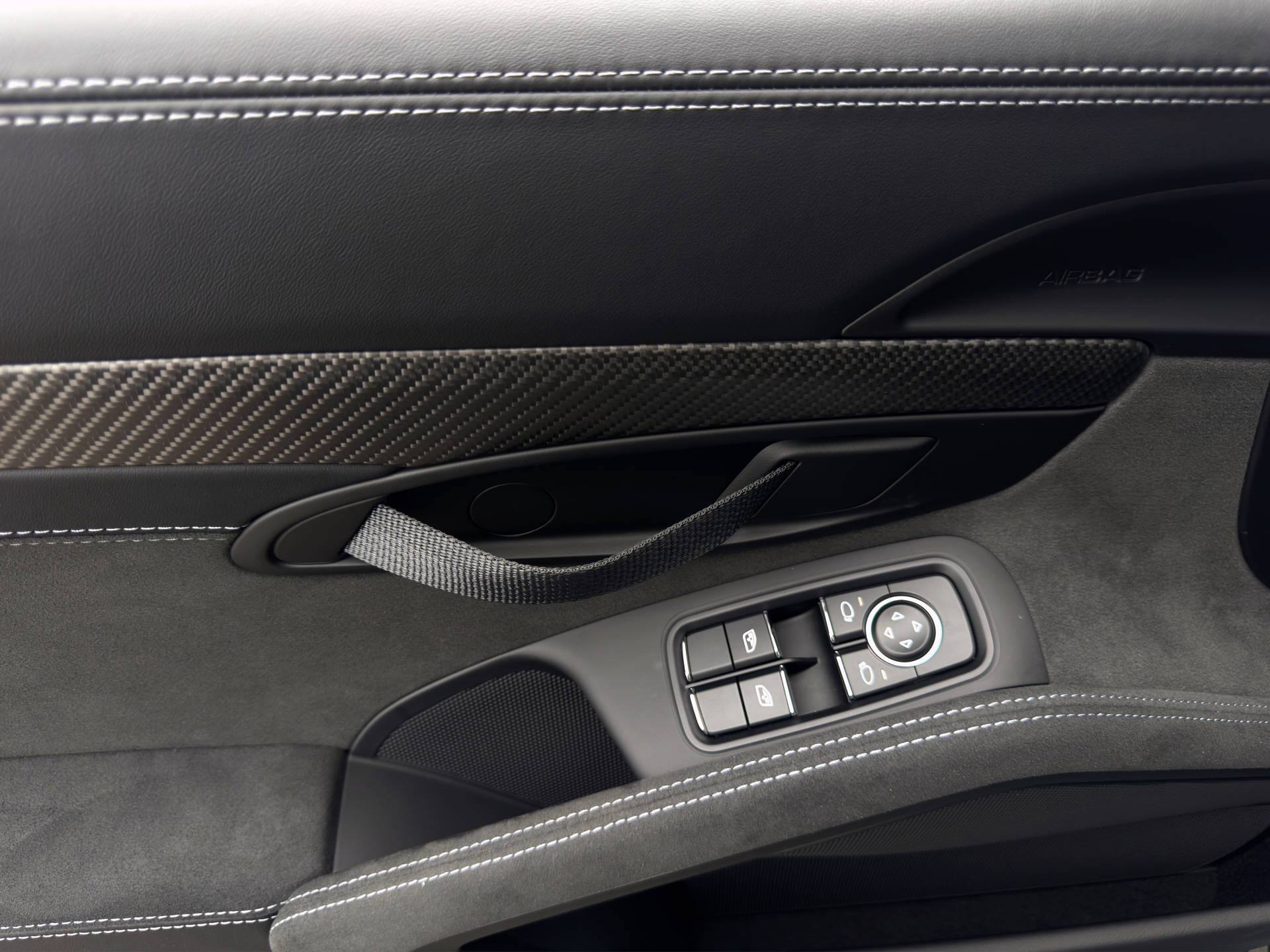 PORSCHE 718 Spyder RS-image-11
