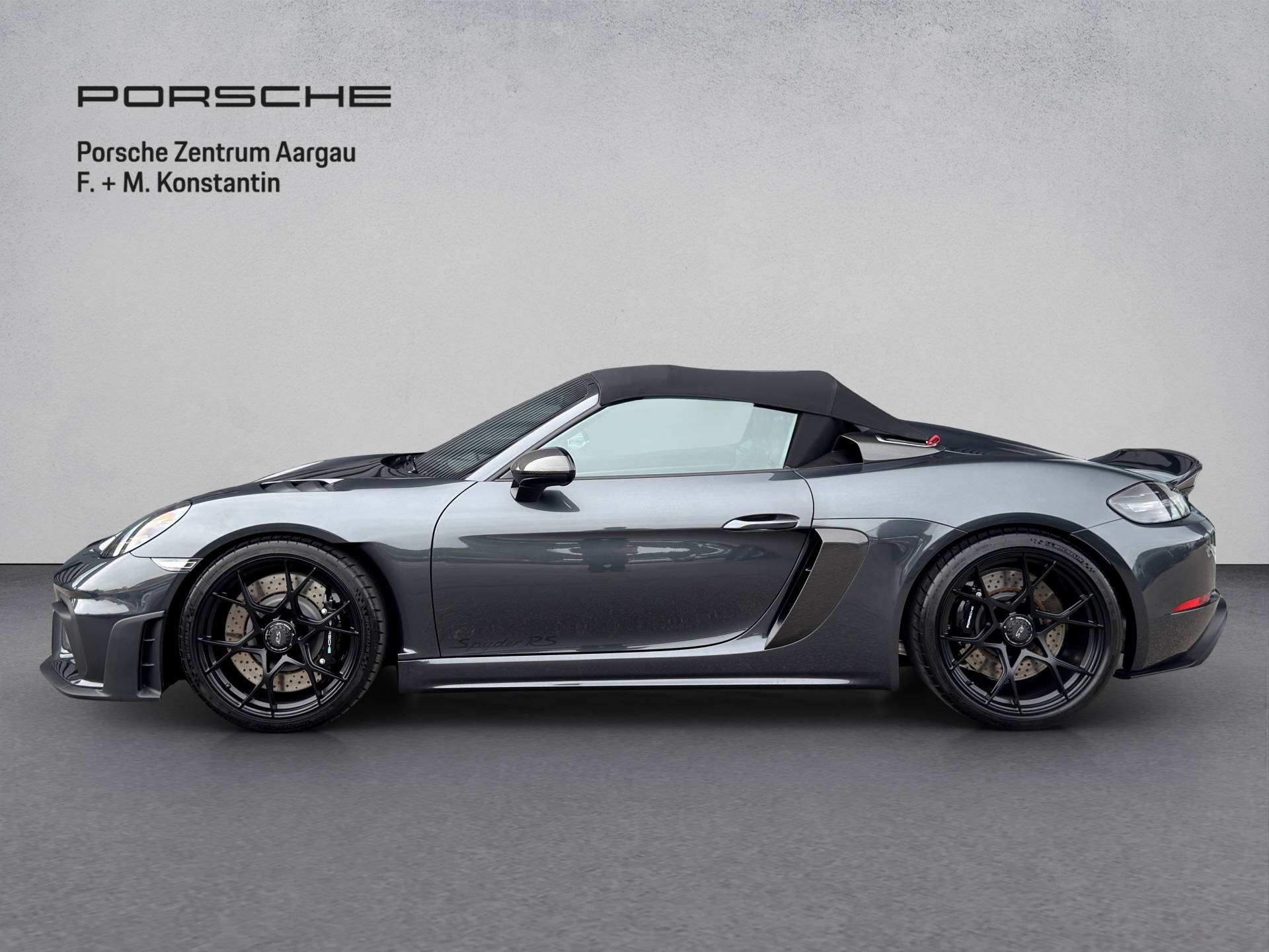 PORSCHE 718 Spyder RS-image-2