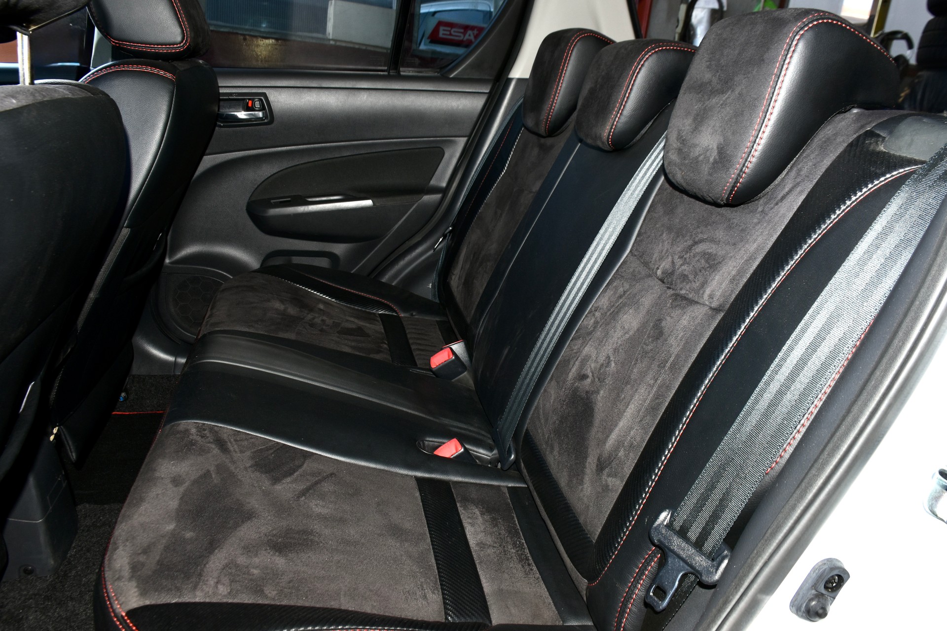 SUZUKI Swift 1.2i 16V GL Sergio Cellano-showroom-element-3