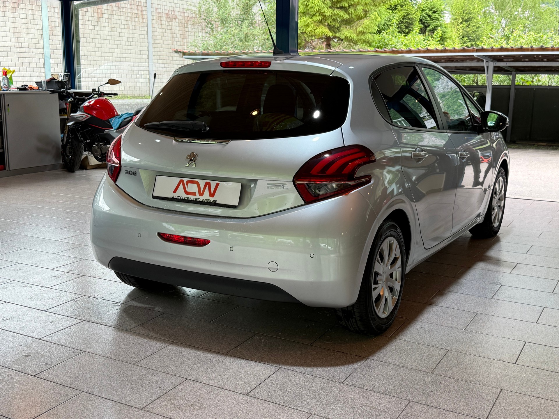 PEUGEOT 208 1.2 PureTech Urban Soul-image-3