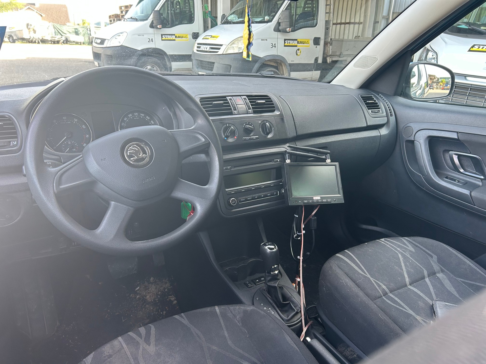 SKODA Roomster 1.2 TSI Elegance DSG-image-10