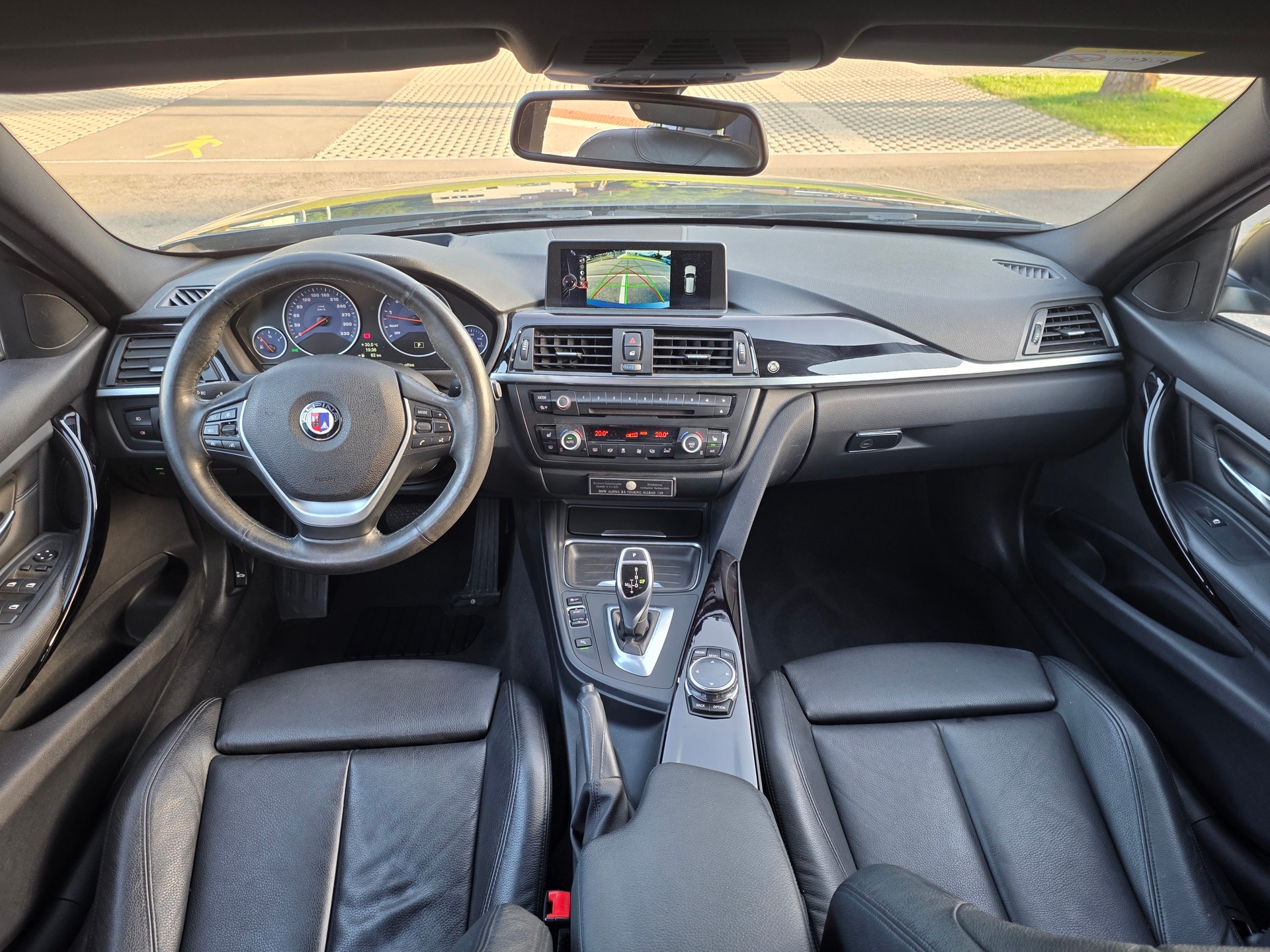 BMW-ALPINA B3 BiTurbo Touring 3.0 xDrive Switch-Tronic(CH)-image-9