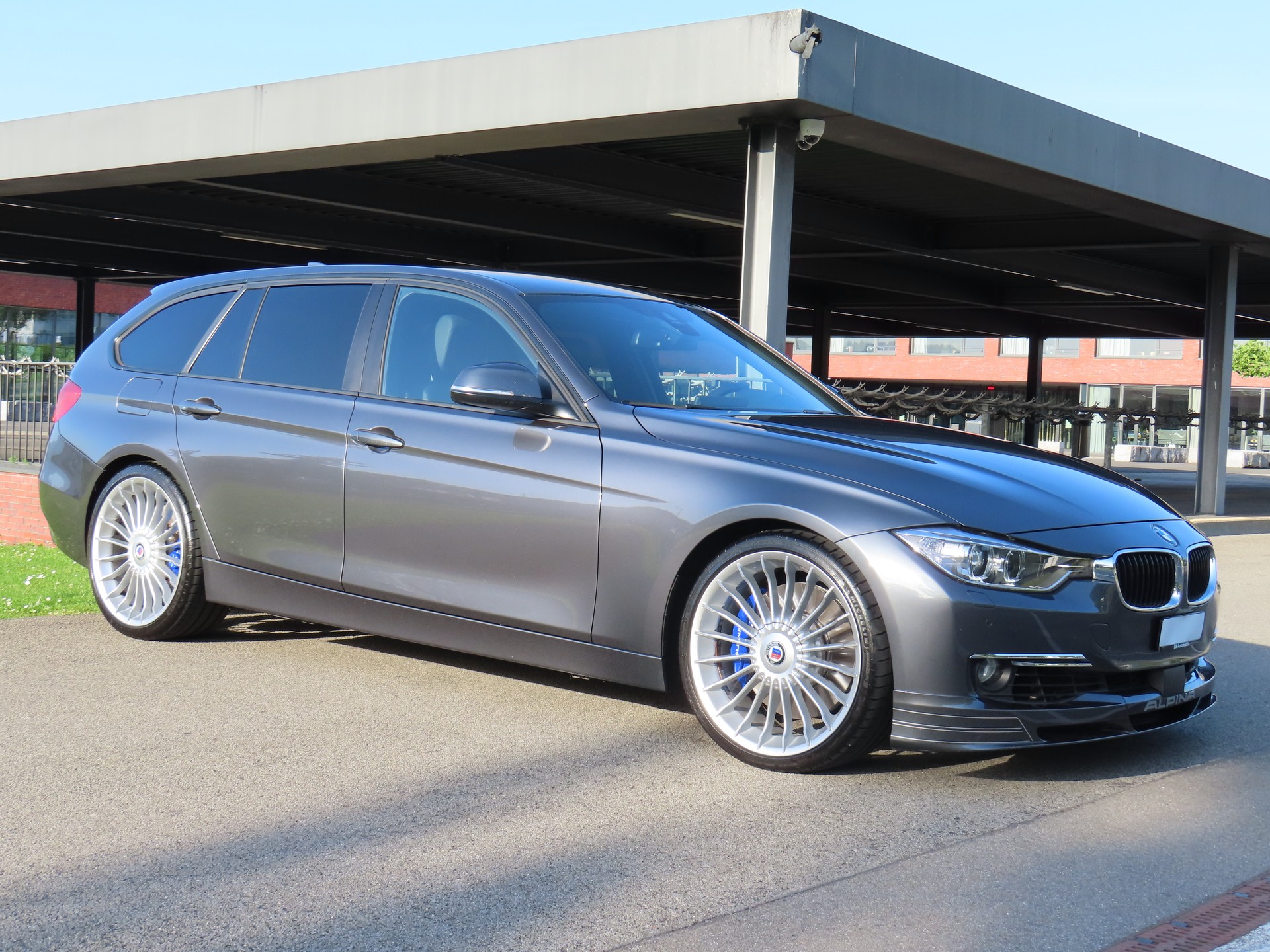 BMW-ALPINA B3 BiTurbo Touring 3.0 xDrive Switch-Tronic(CH)-image-4