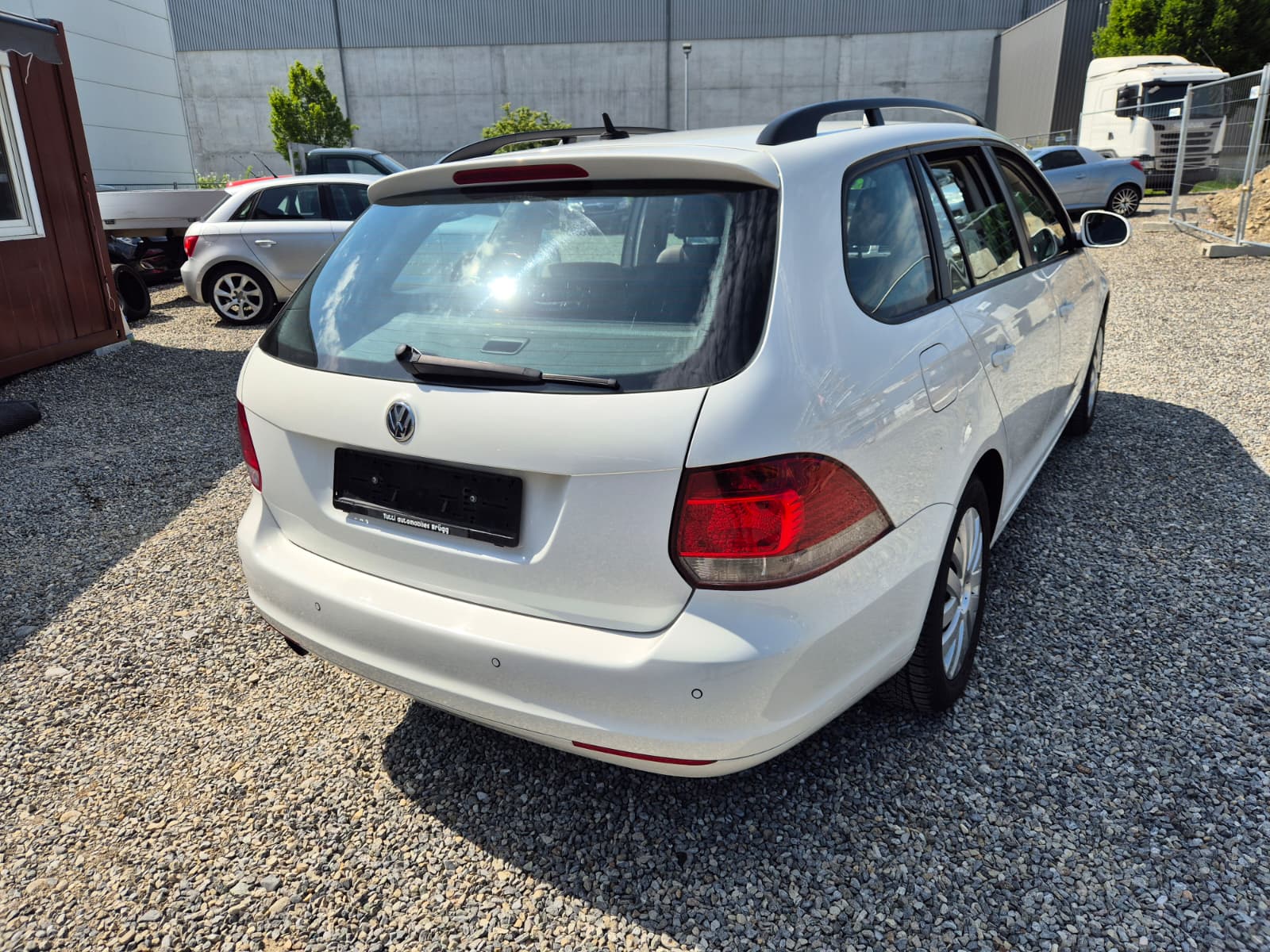 VW Golf Variant 1.2 TSI Trendline DSG-image-4