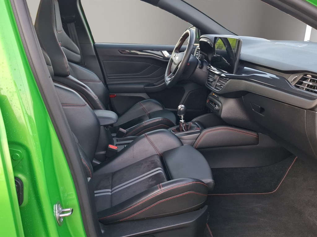FORD Focus 2.3 EcoB ST X-image-6