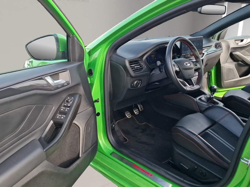 FORD Focus 2.3 EcoB ST X-image-13