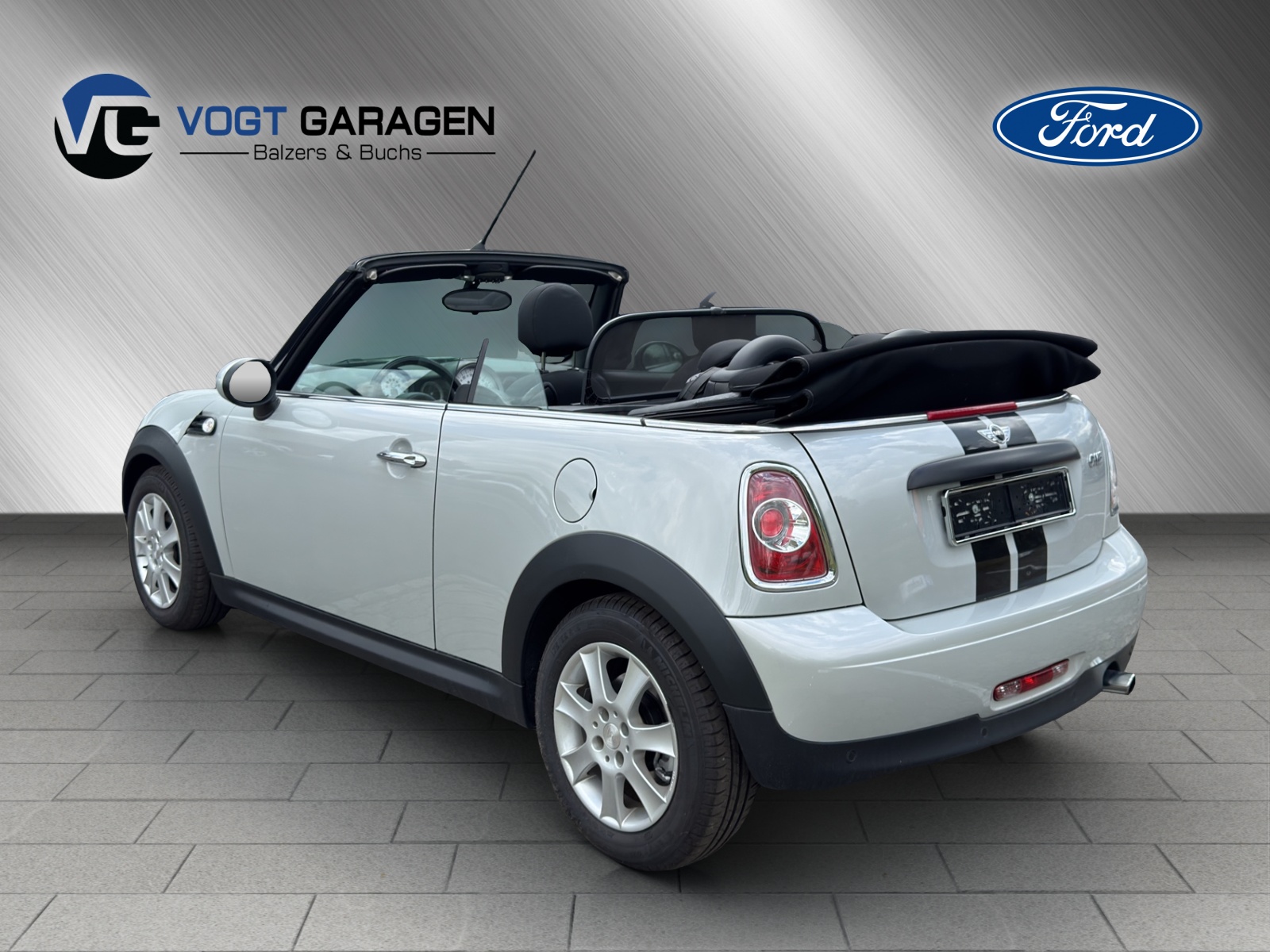 MINI Cabrio R57 1.6i One-image-3