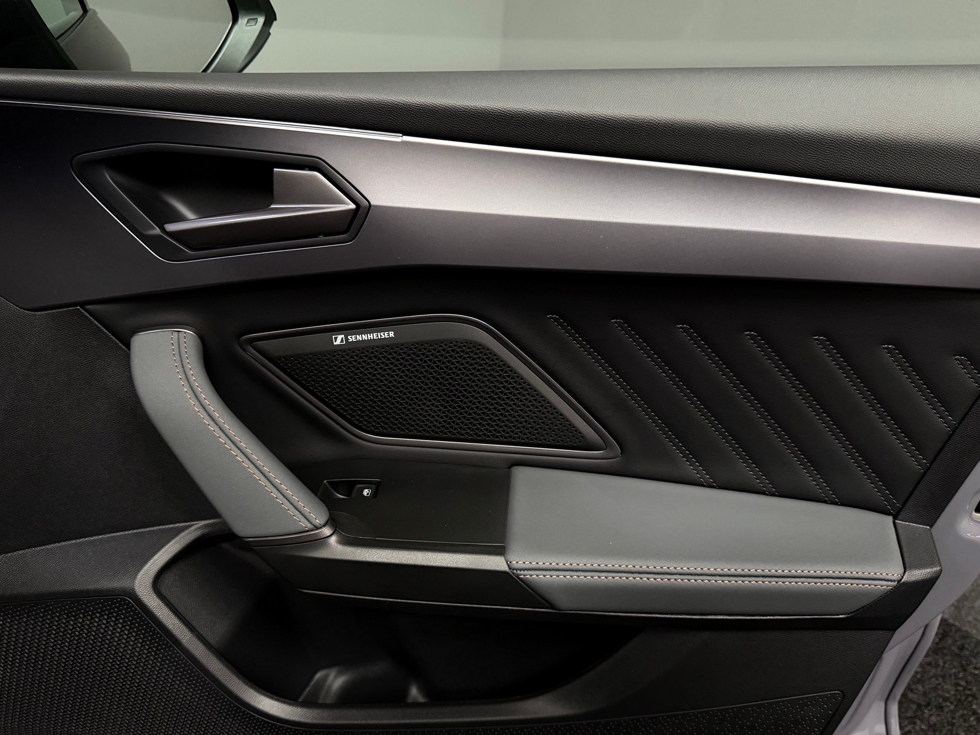 CUPRA LEON ST 2.0 TSI Prime Extreme DSG 4Drive-image-16