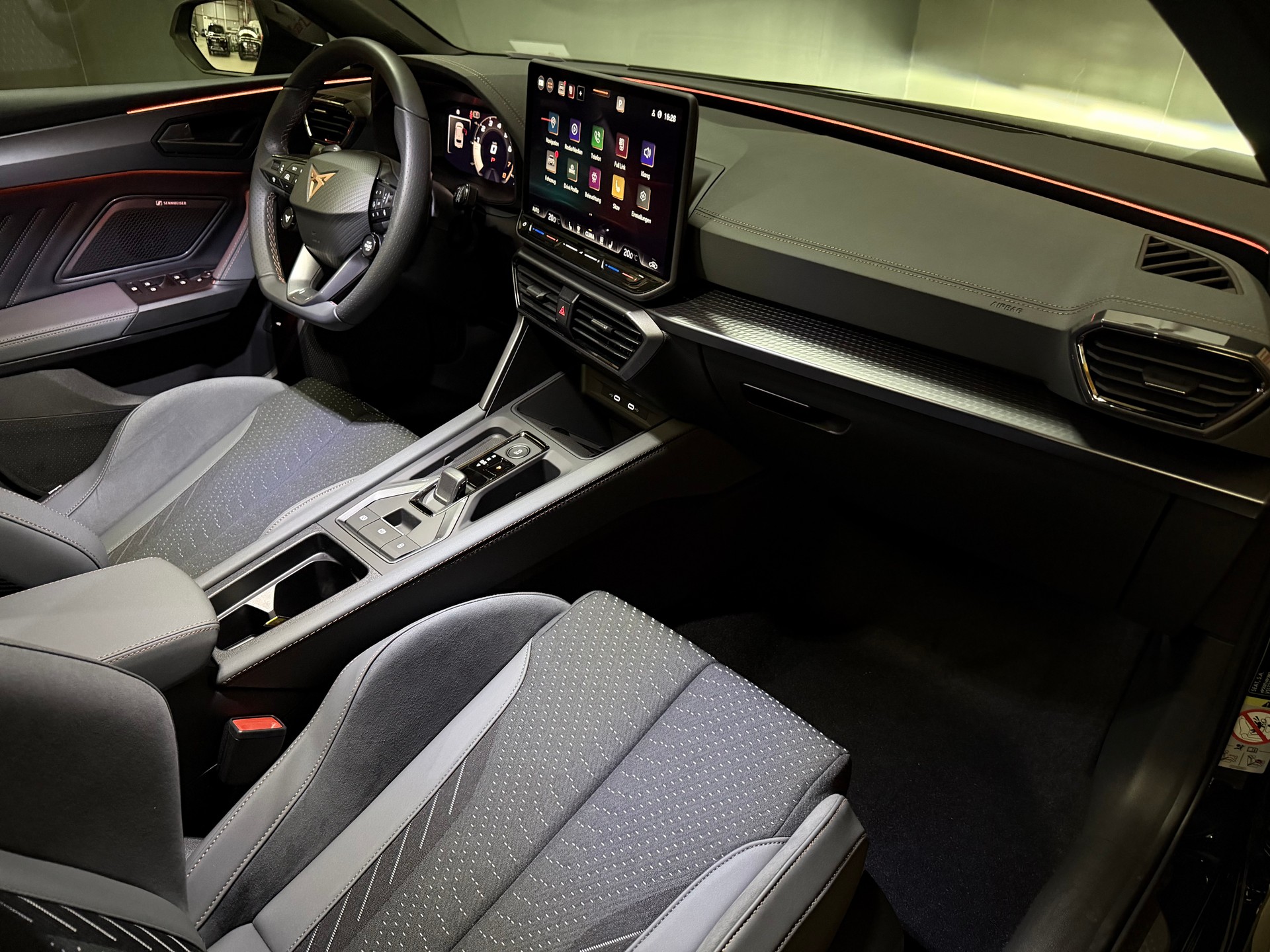 CUPRA LEON ST 2.0 TSI Prime Extreme DSG 4Drive-image-20