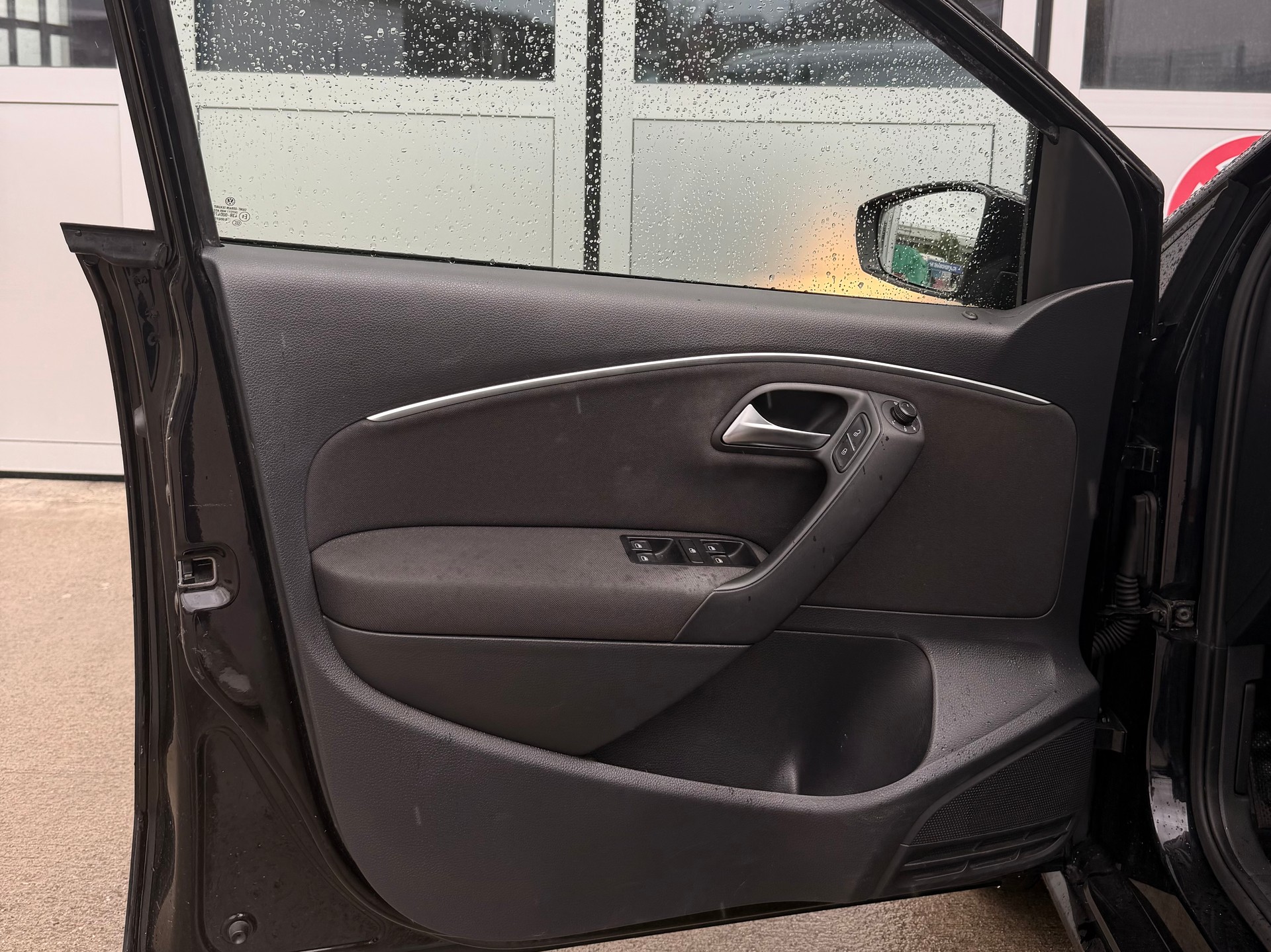 VW Polo 1.2 TSI BMT Sound DSG-image-12