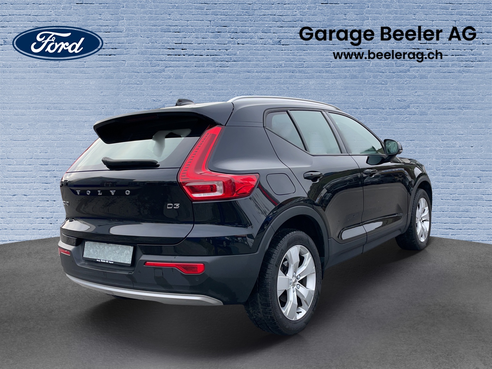 VOLVO XC40 2.0 D3 Momentum-image-3