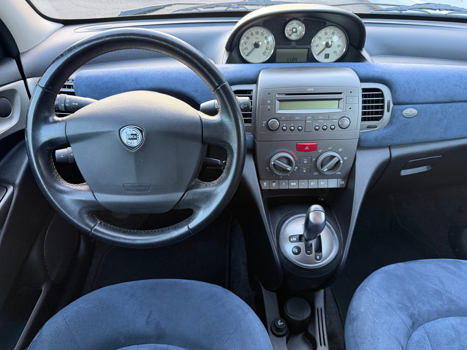 LANCIA Ypsilon 1.4 16V Argento-image-14