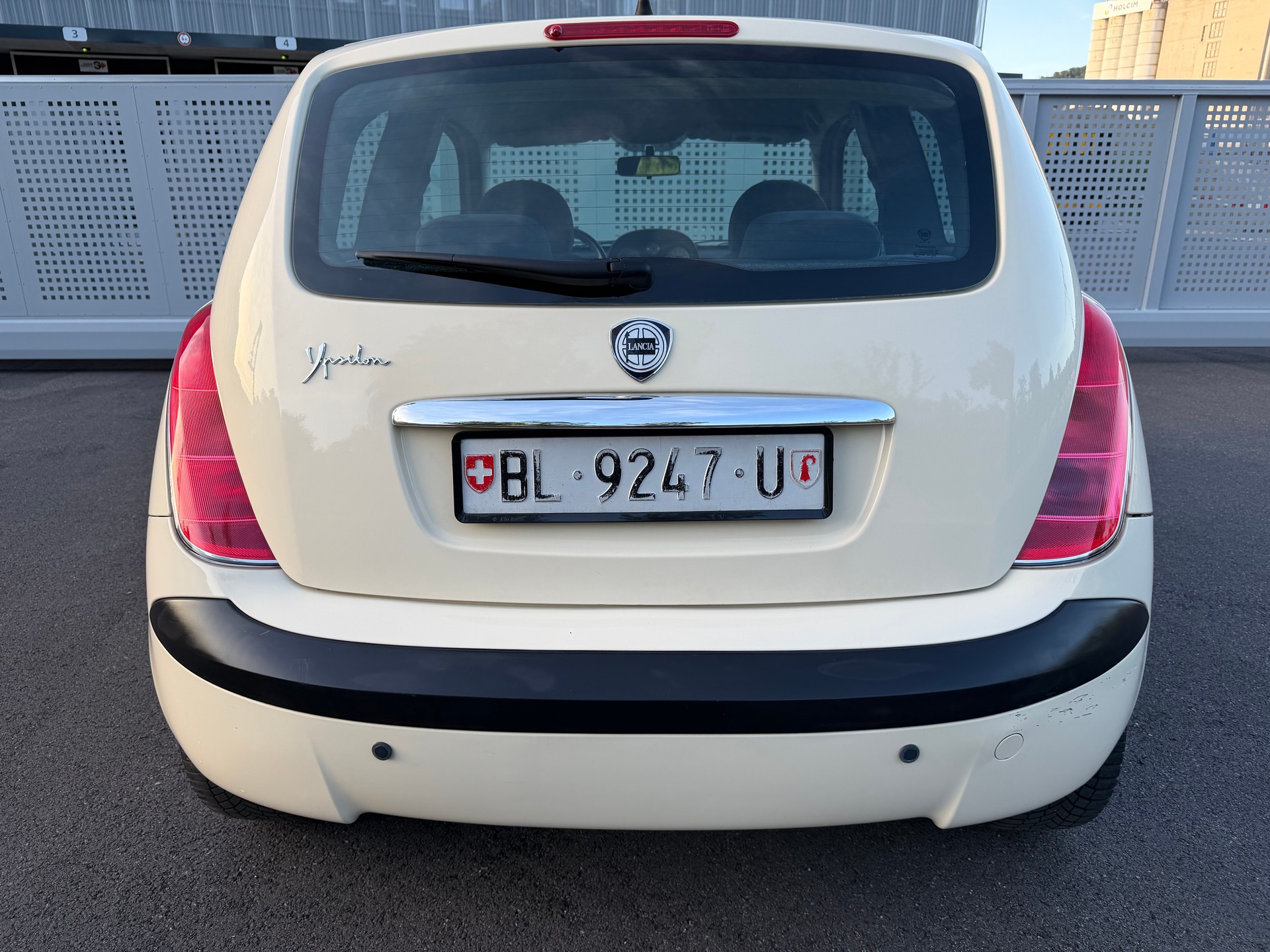LANCIA Ypsilon 1.4 16V Argento-image-3