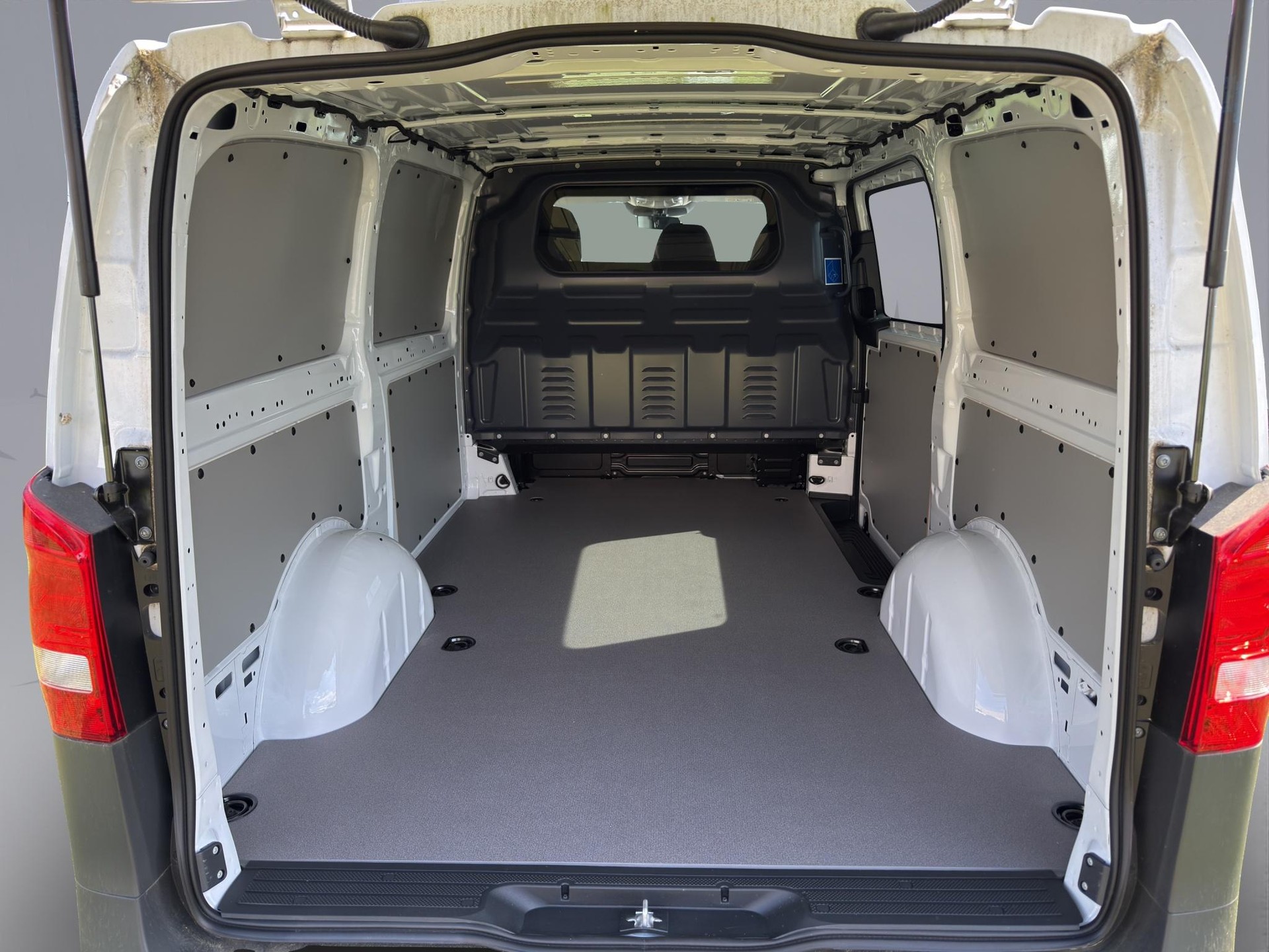 MERCEDES-BENZ Vito 116 Kaw. L 2.0 CDI Pro-image-9