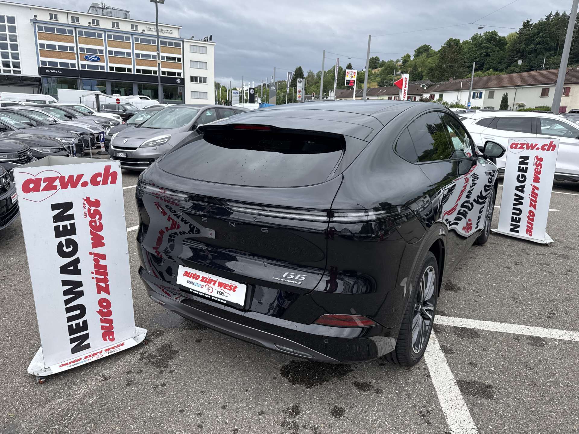 XPENG G6 87,5kWh Performance 476PS AWD Automat-image-2