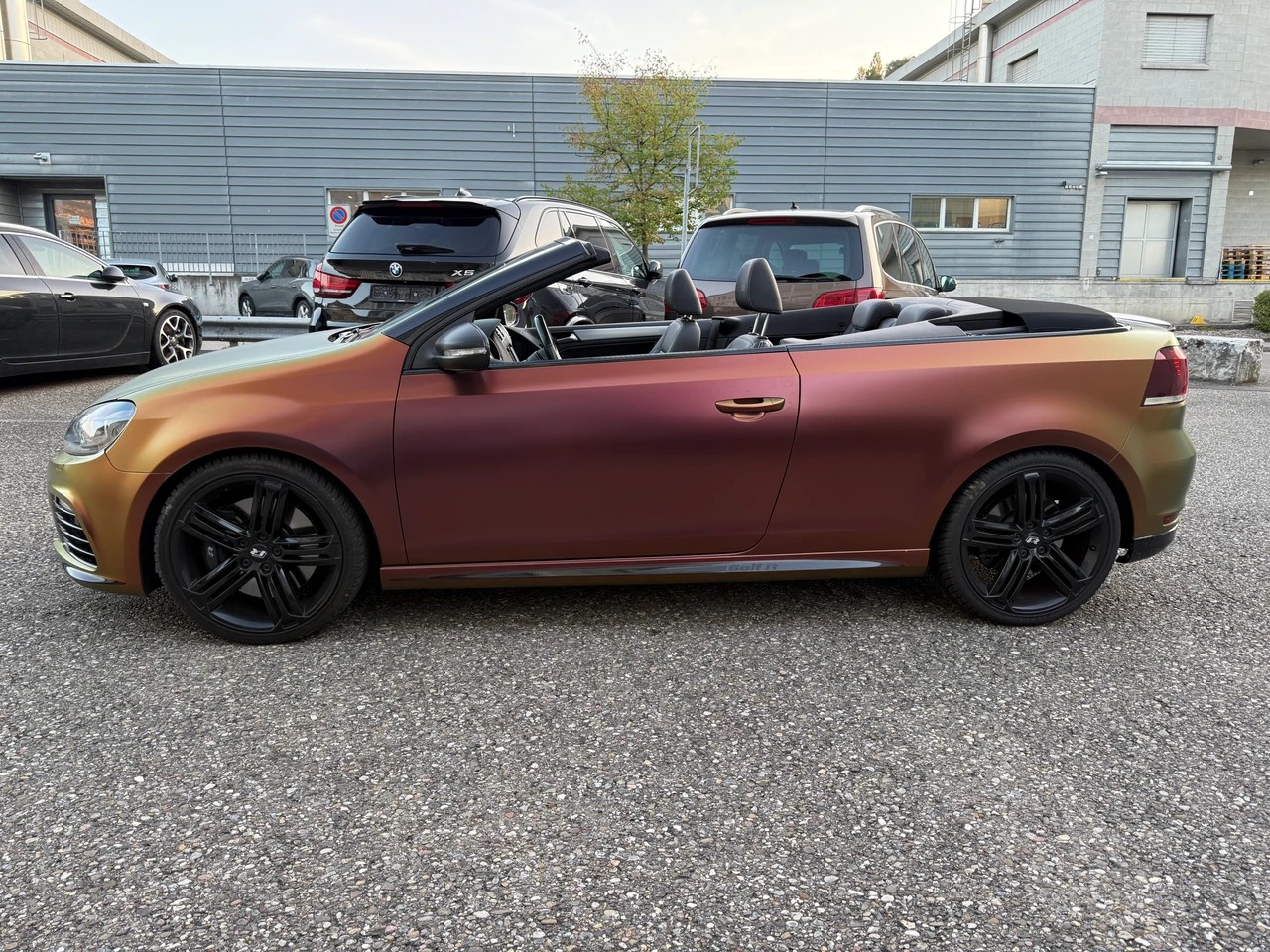 VW Golf Cabrio 2.0 TSI R DSG-image-1