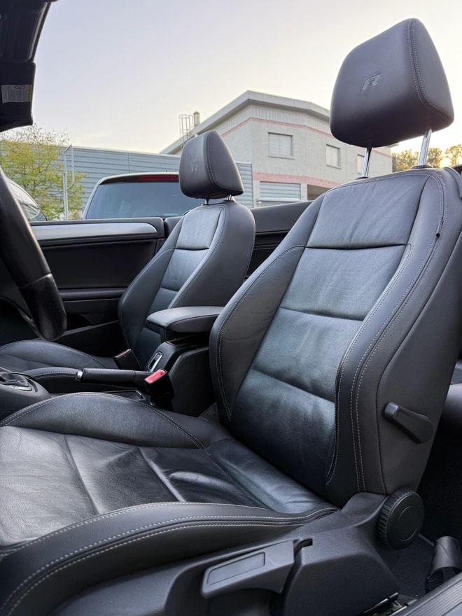 VW Golf Cabrio 2.0 TSI R DSG-image-5