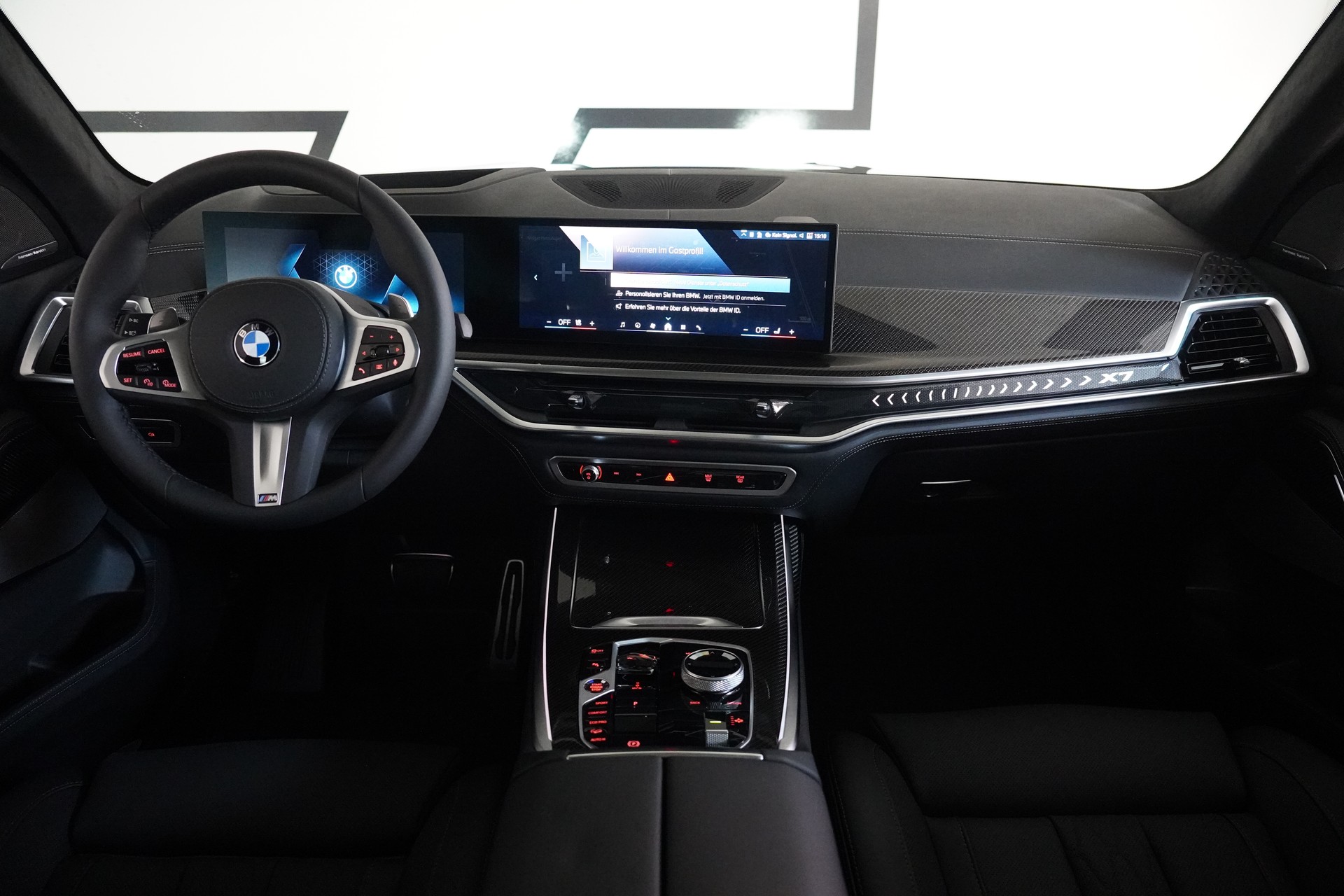 BMW X7 xDrive 48V 40d M Sport Pro Steptronic-image-18