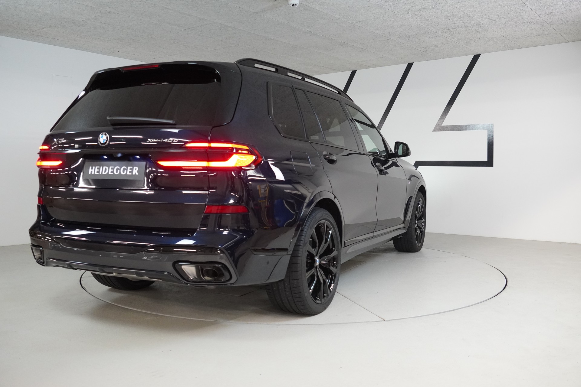 BMW X7 xDrive 48V 40d M Sport Pro Steptronic-image-6