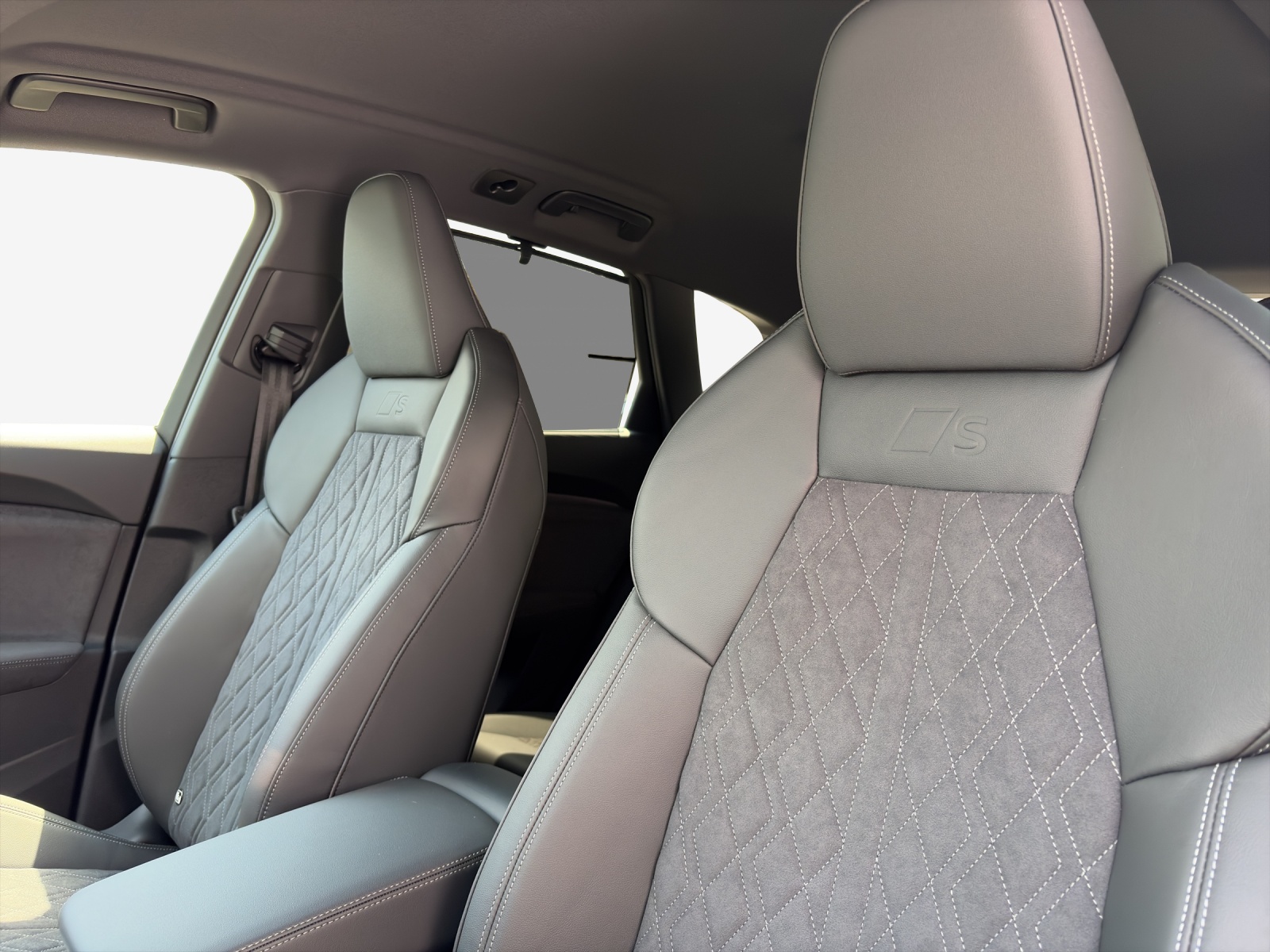 AUDI Q5 TFSI quatto 200 kW S-tronic-image-14