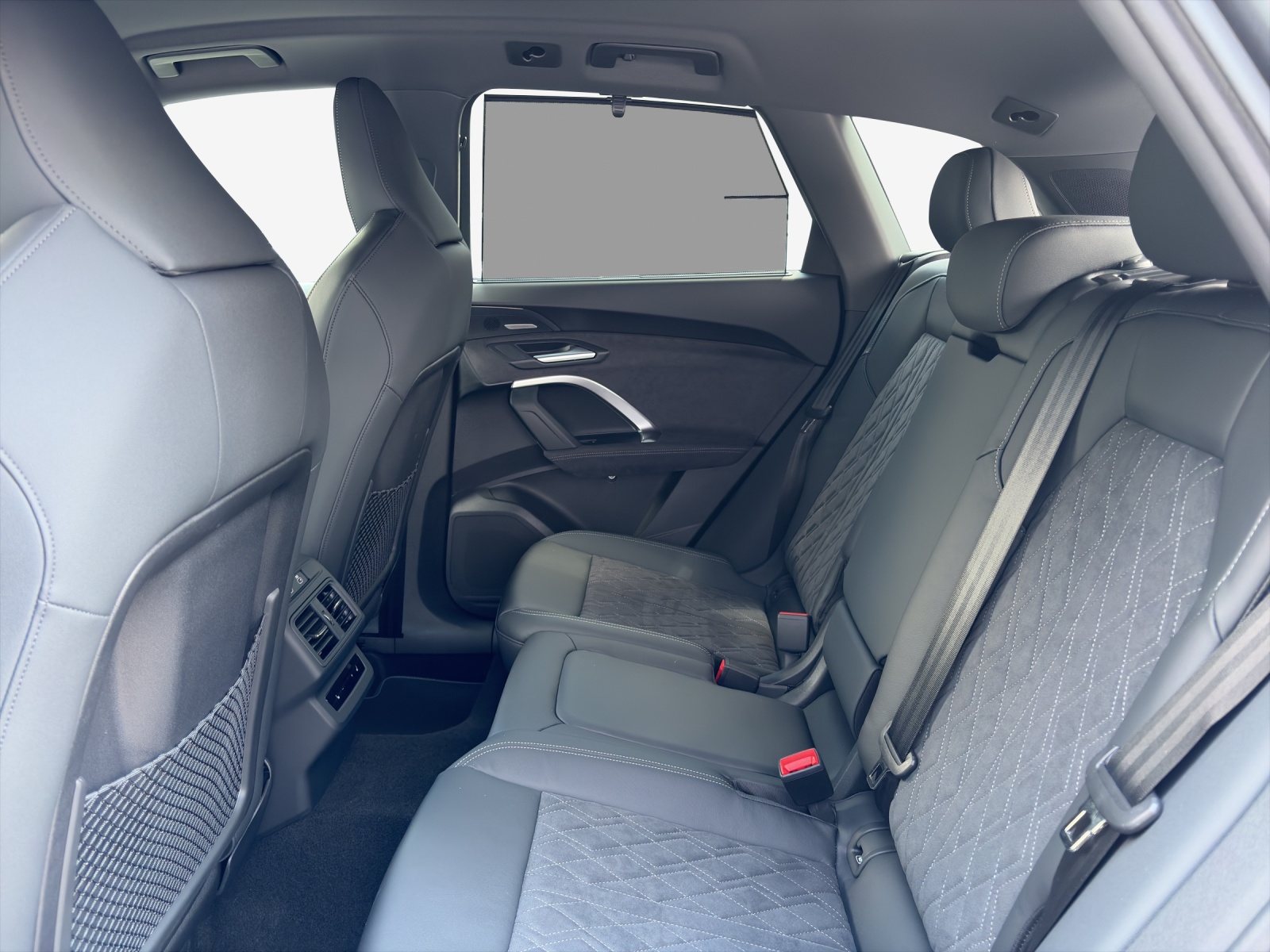AUDI Q5 TFSI quatto 200 kW S-tronic-image-11