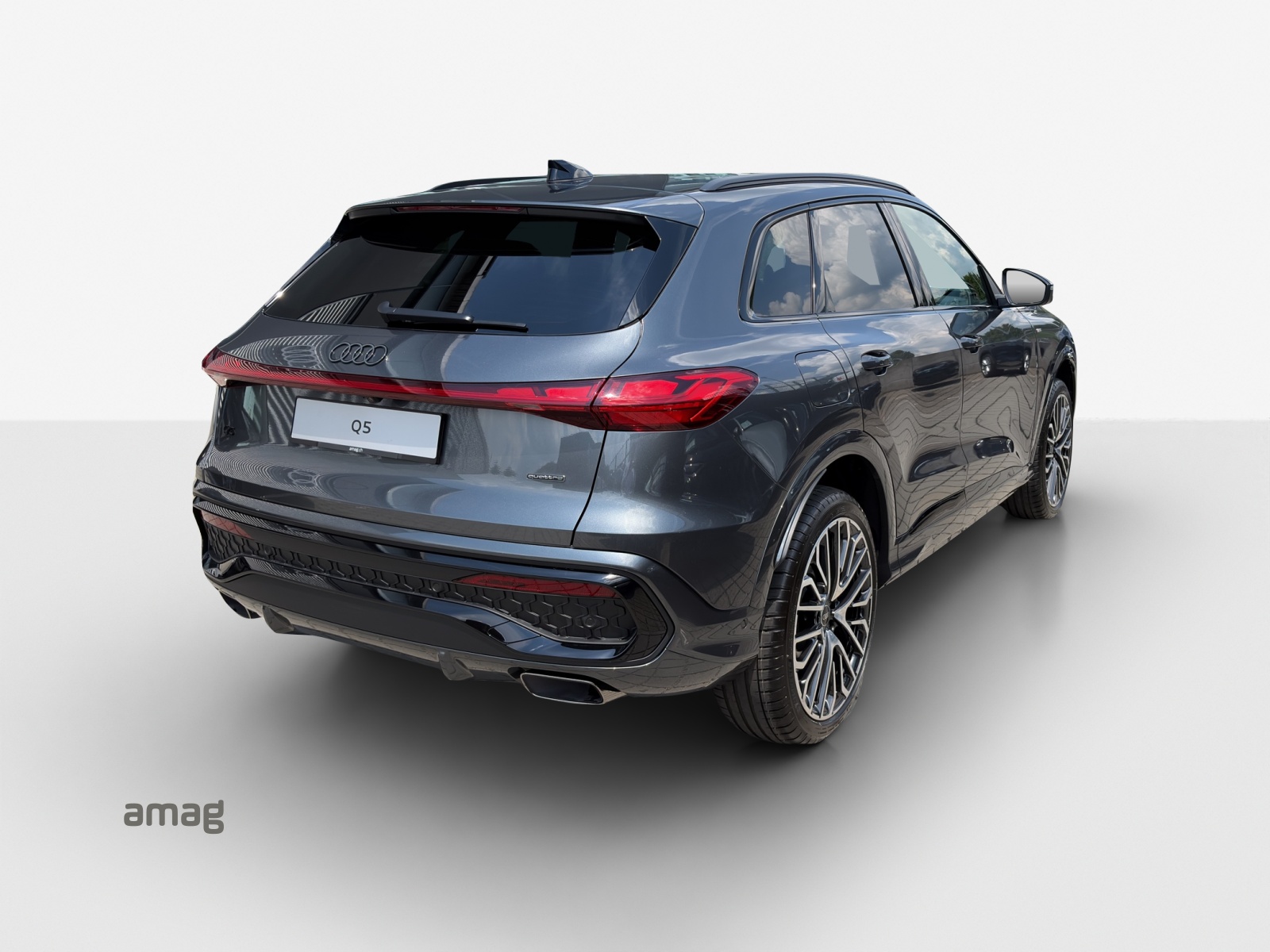 AUDI Q5 TFSI quatto 200 kW S-tronic-image-4
