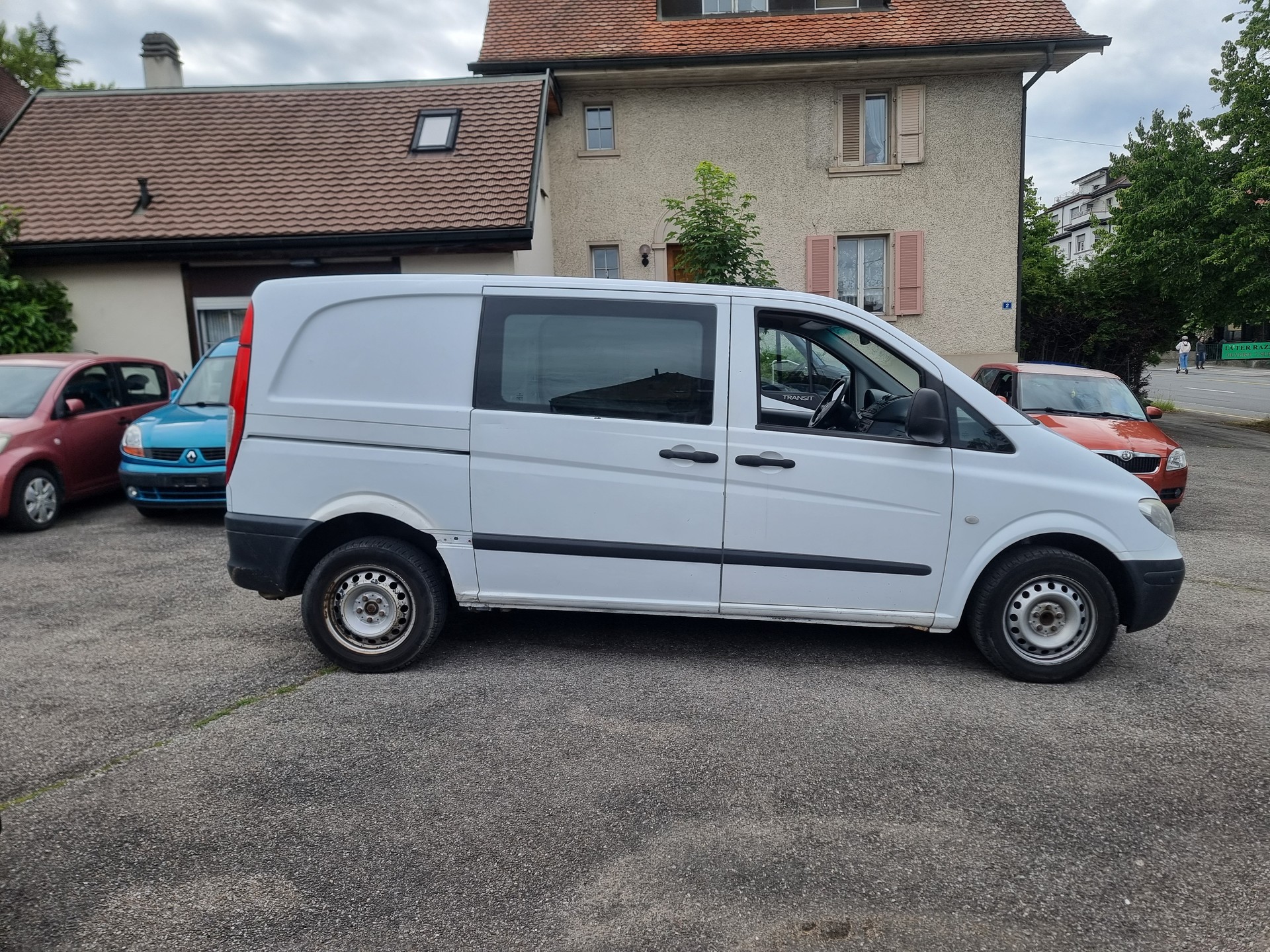 MERCEDES-BENZ Vito 111 CDI-image-6