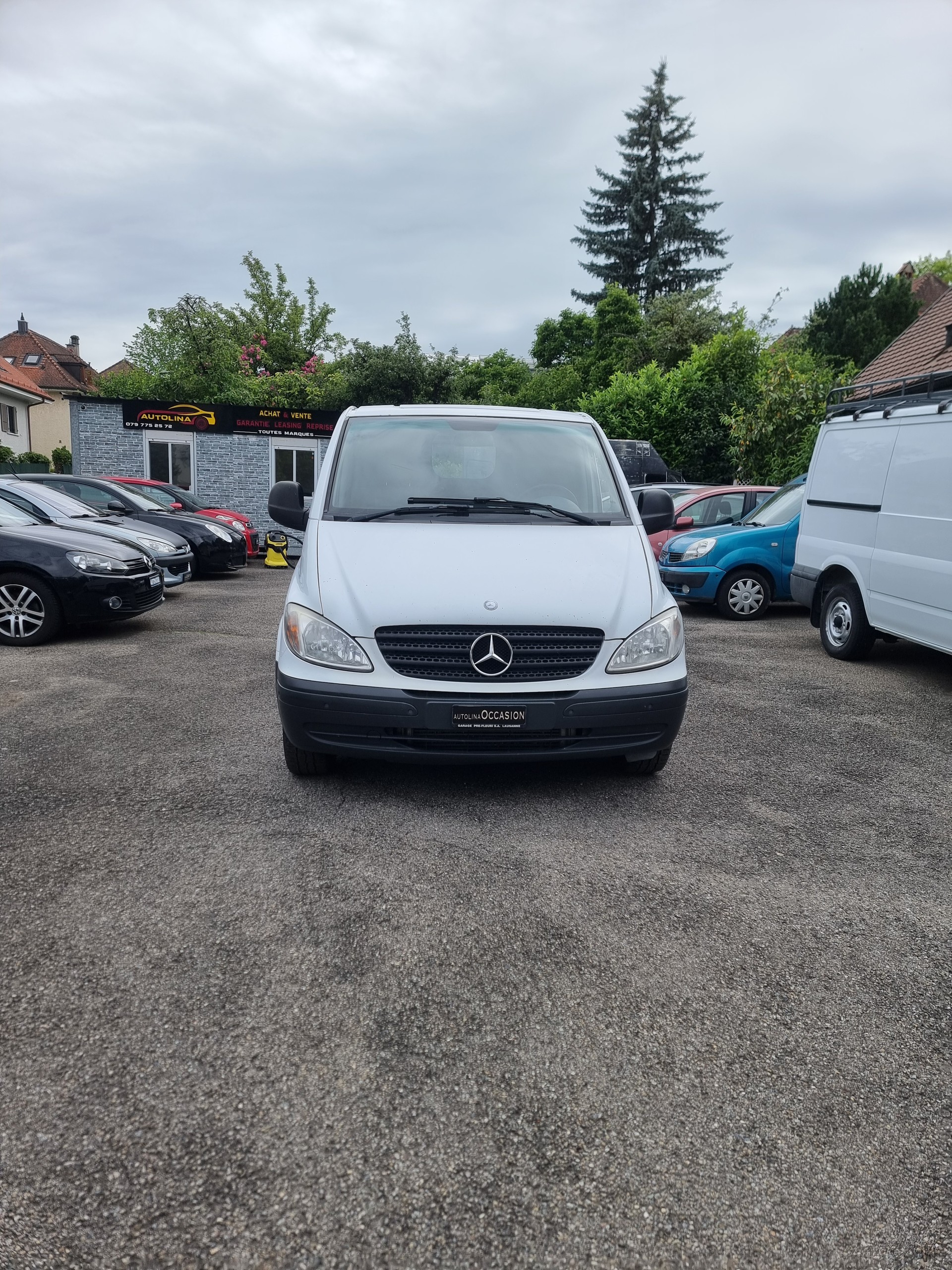 MERCEDES-BENZ Vito 111 CDI-image-2