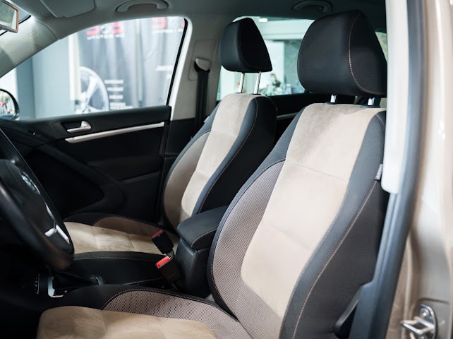 VW Tiguan 2.0 TSI Sport&Style 4Motion DSG-image-11