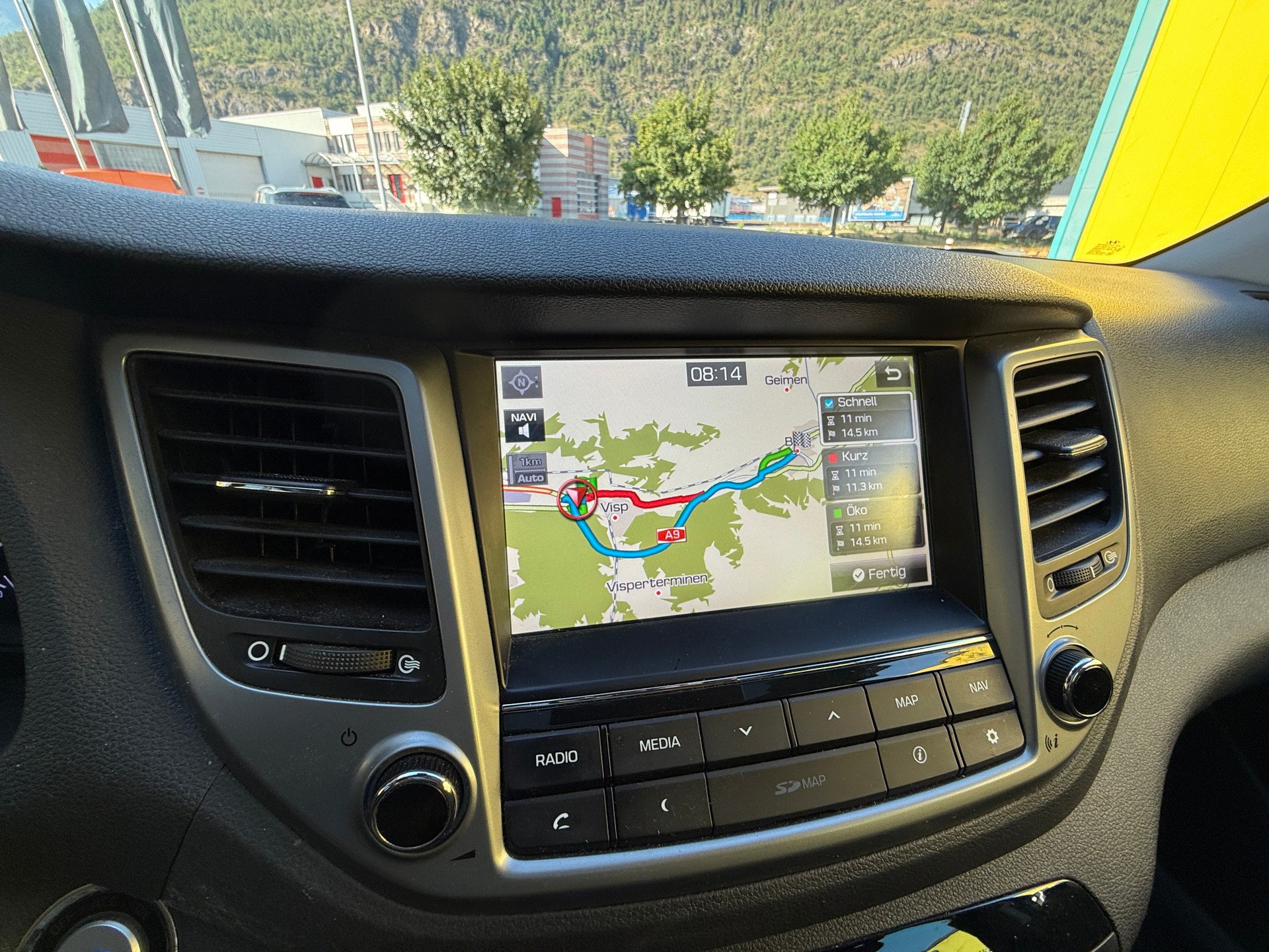 HYUNDAI Tucson 2.0 CRDI Vertex 4WD Automatic-image-11