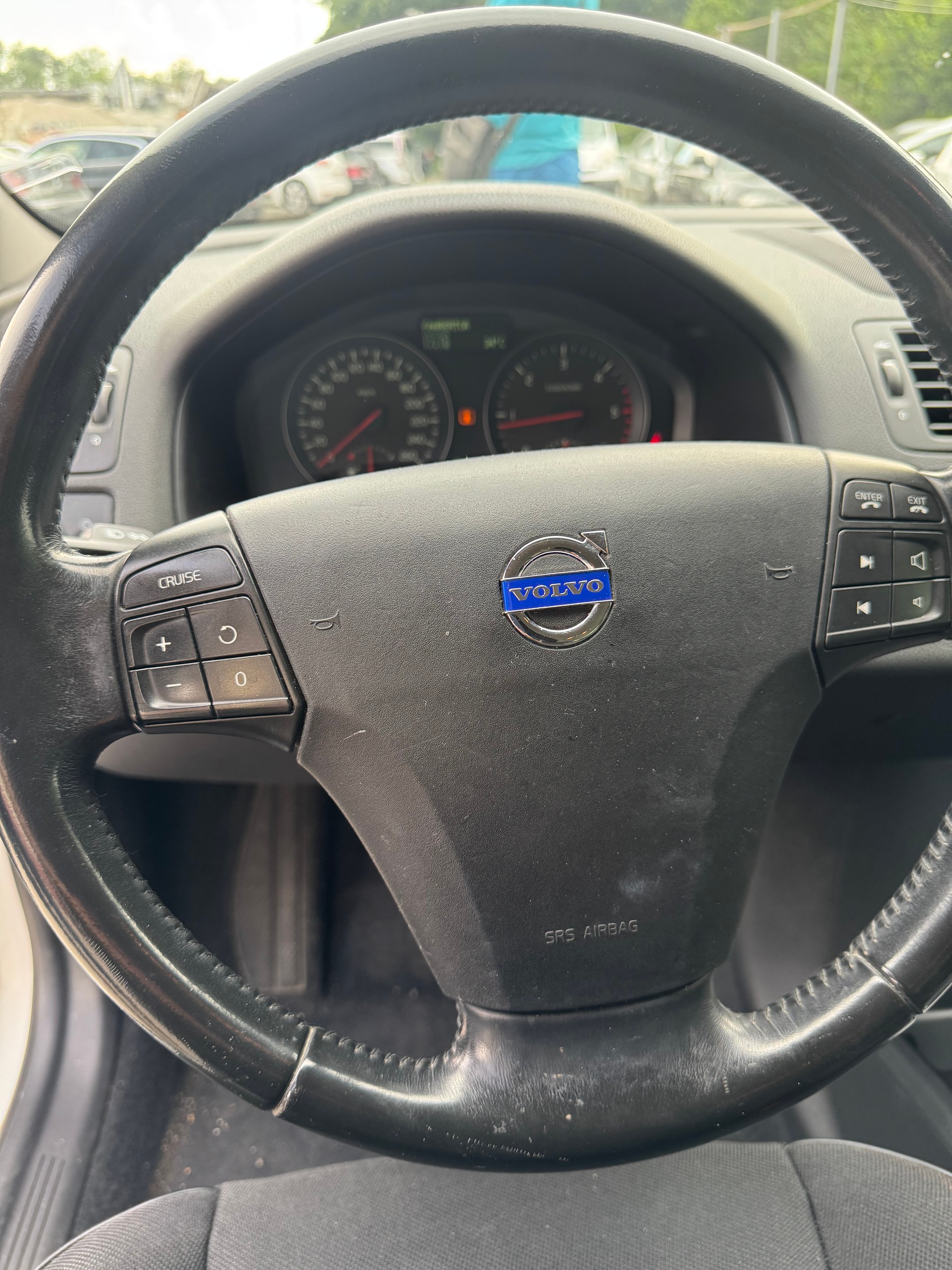 VOLVO V50 D3 Kinetic Geartronic-image-10