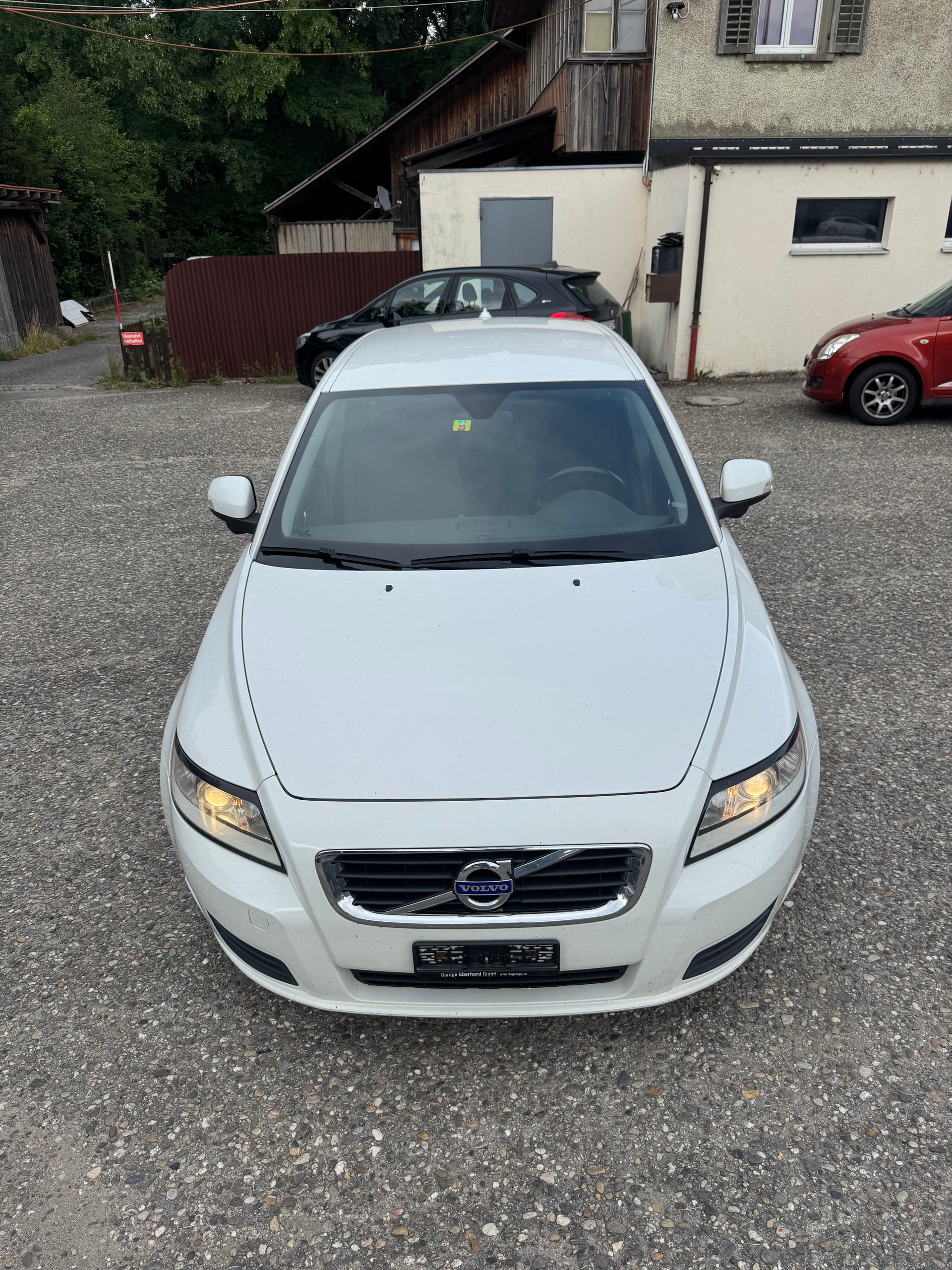 VOLVO V50 D3 Kinetic Geartronic-image-1