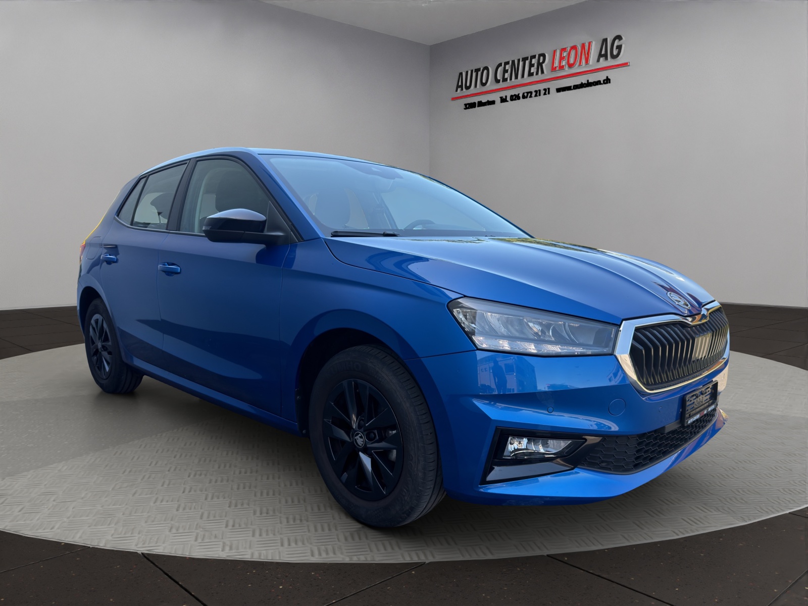SKODA Fabia 1.0 MPI Young Edition-image-7