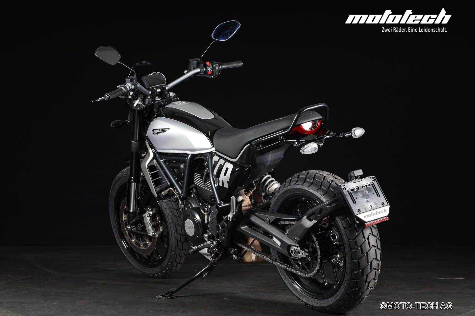DUCATI Scrambler 803 Icon (35kW)-showroom-element-3
