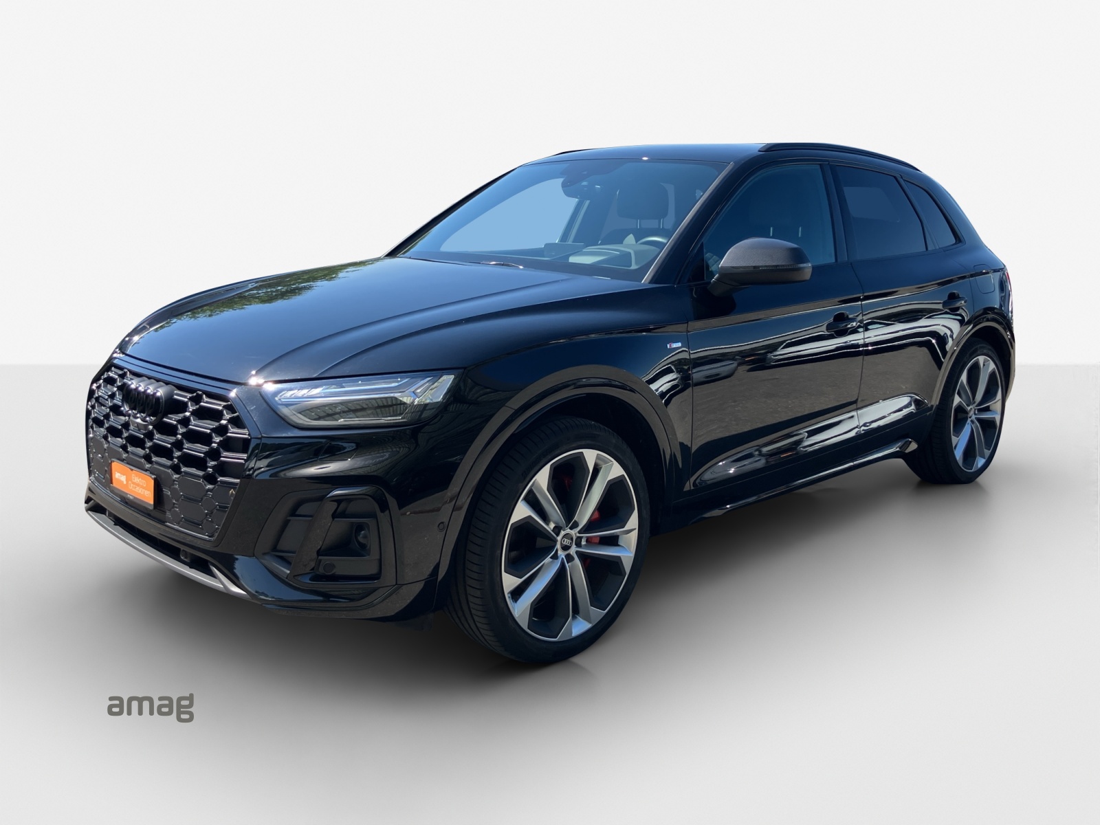 AUDI Q5 50 TFSI e PHEV Black Edition quattro S-tronic-image-0
