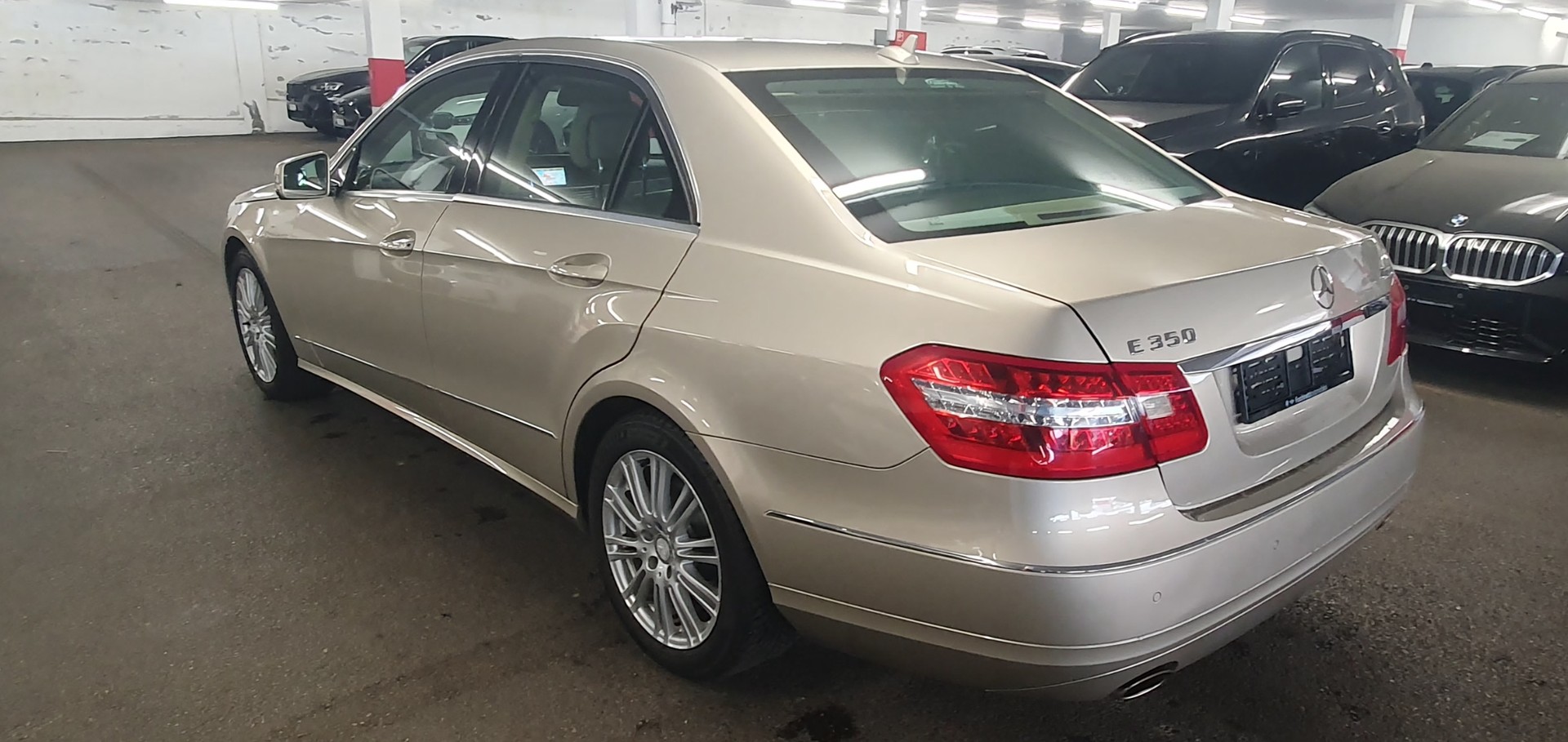 MERCEDES-BENZ E 350 Elégance 4Matic 7G-Tronic-image-6
