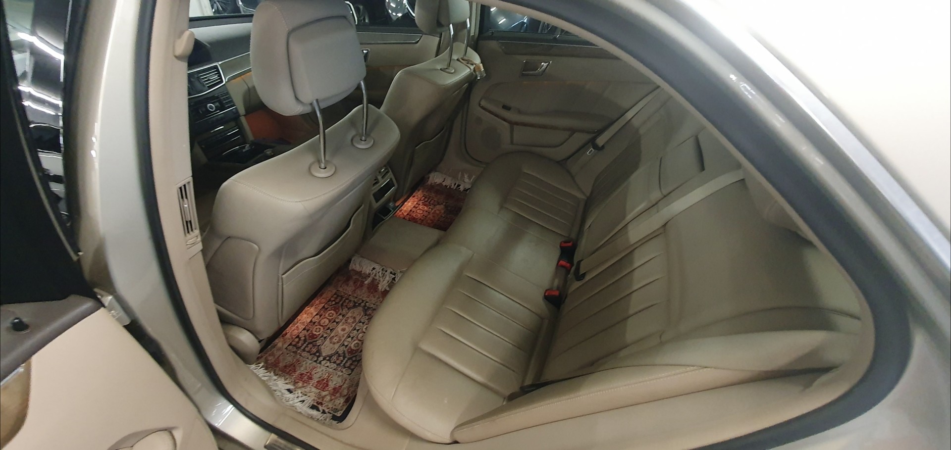 MERCEDES-BENZ E 350 Elégance 4Matic 7G-Tronic-image-7